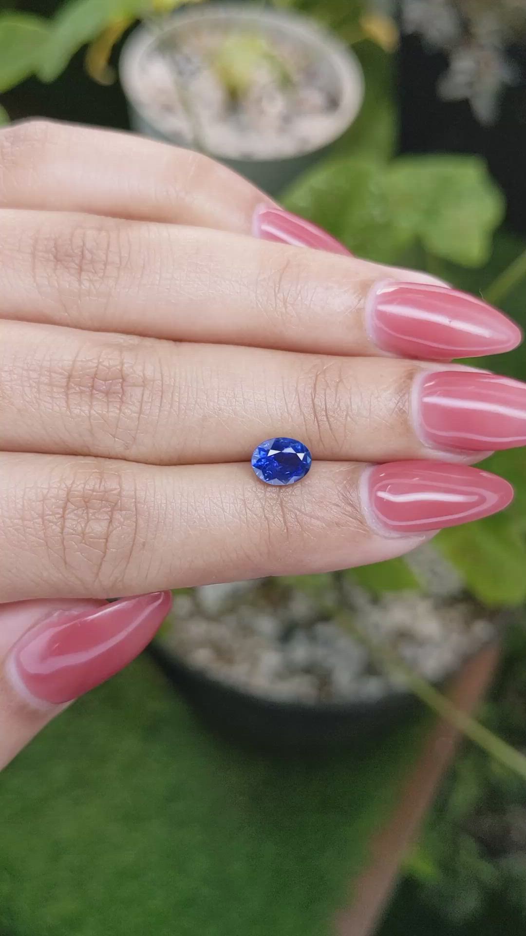 1.15 Ct. Blue Sapphire from Ceylon (Sri Lanka) Size Video