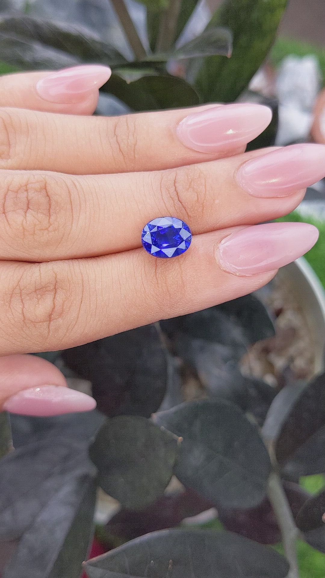 4.06 Ct. Blue Sapphire from Madagascar Size Video