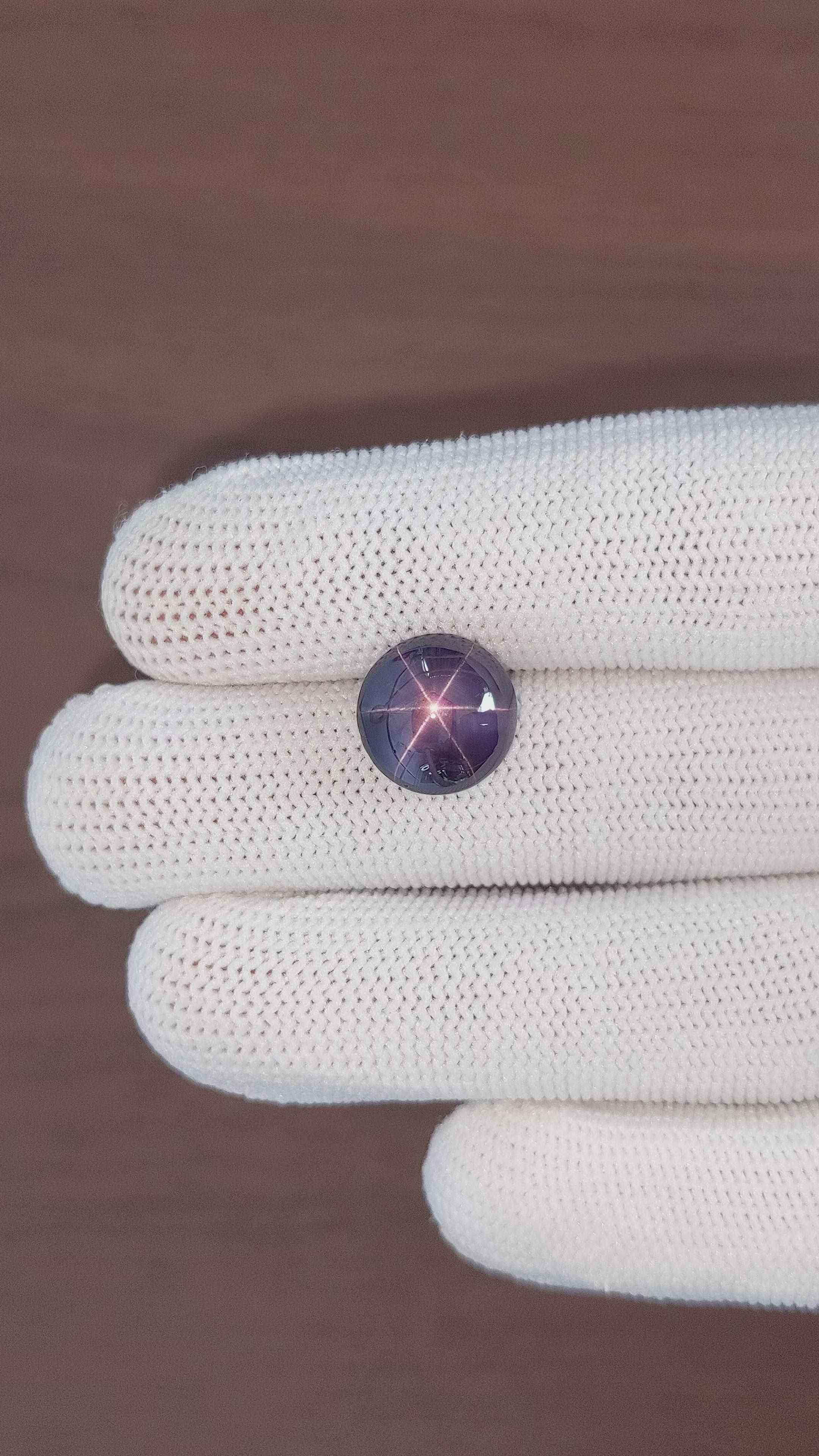 9.21 Ct. Purple Star Sapphire from Ceylon (Sri Lanka) Size Video