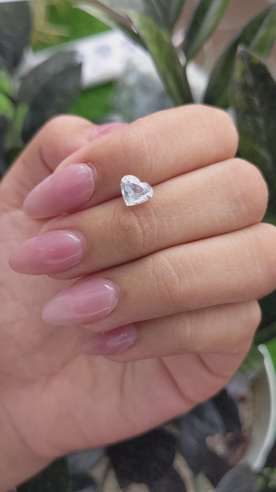 1.32 Ct. White Sapphire from Ceylon (Sri Lanka) Size Video