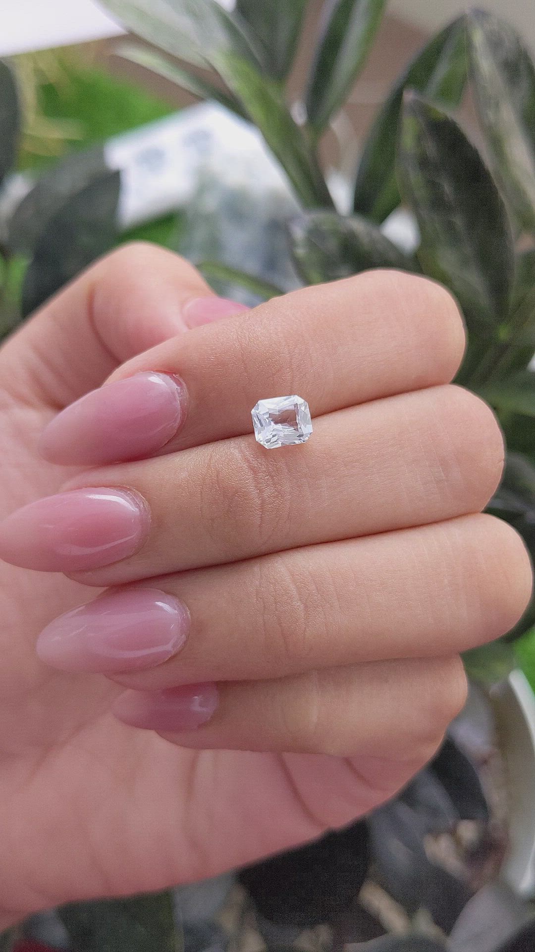 1.21 Ct. White Sapphire from Ceylon (Sri Lanka) Size Video