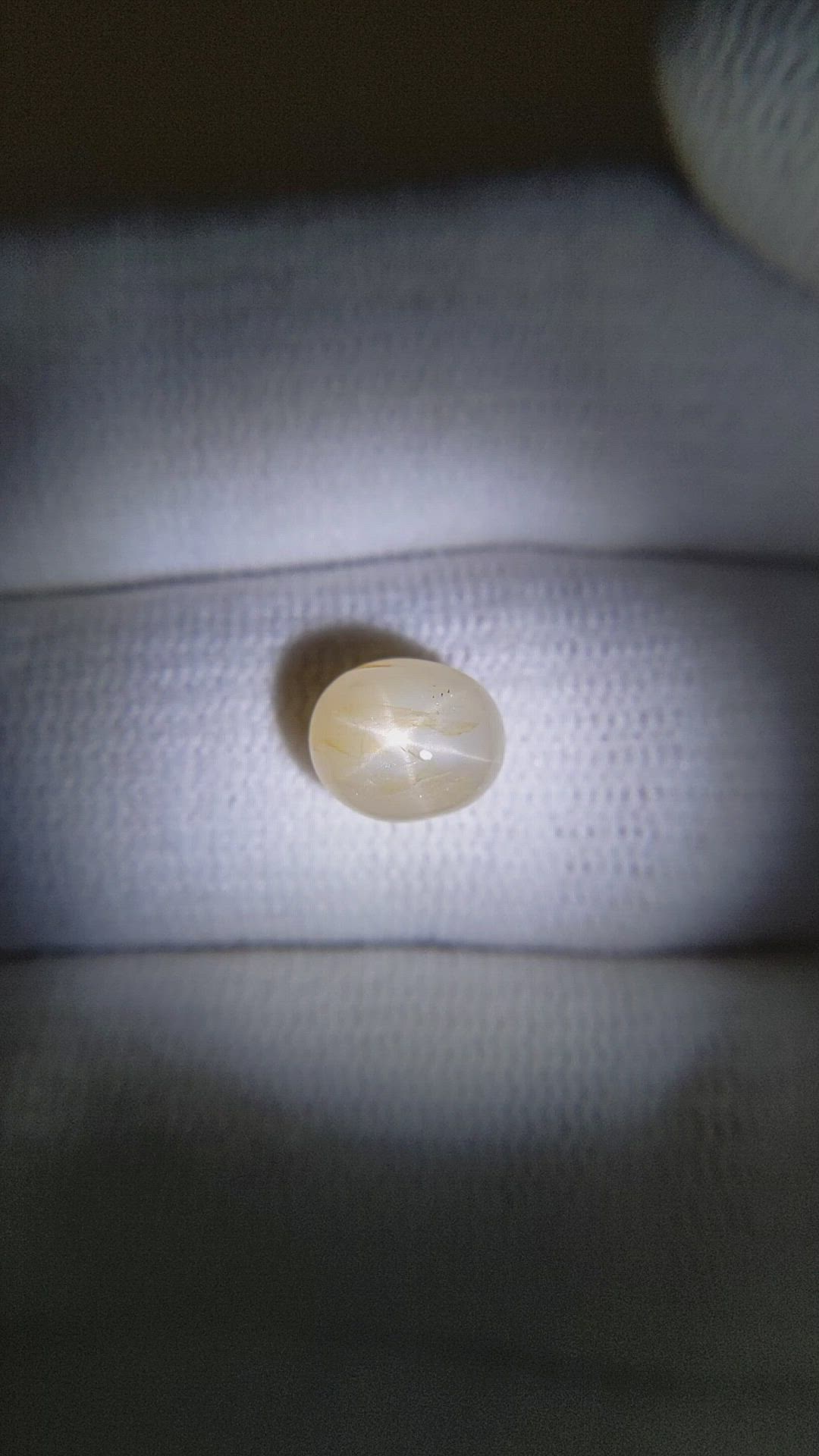 2.77 Ct. Yellow Star Sapphire from Burma (Myanmar) Size Video