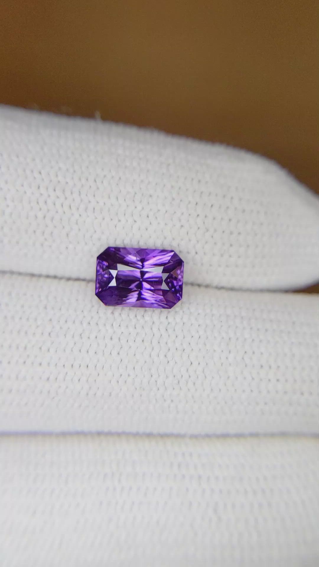 2.00 Ct. Purple Sapphire from Ceylon (Sri Lanka) Size Video