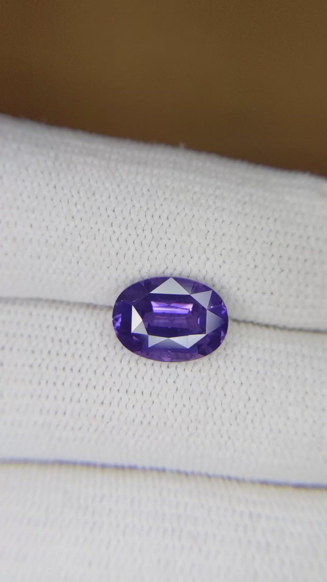 3.16 Ct. Purple Sapphire from Ceylon (Sri Lanka) Size Video