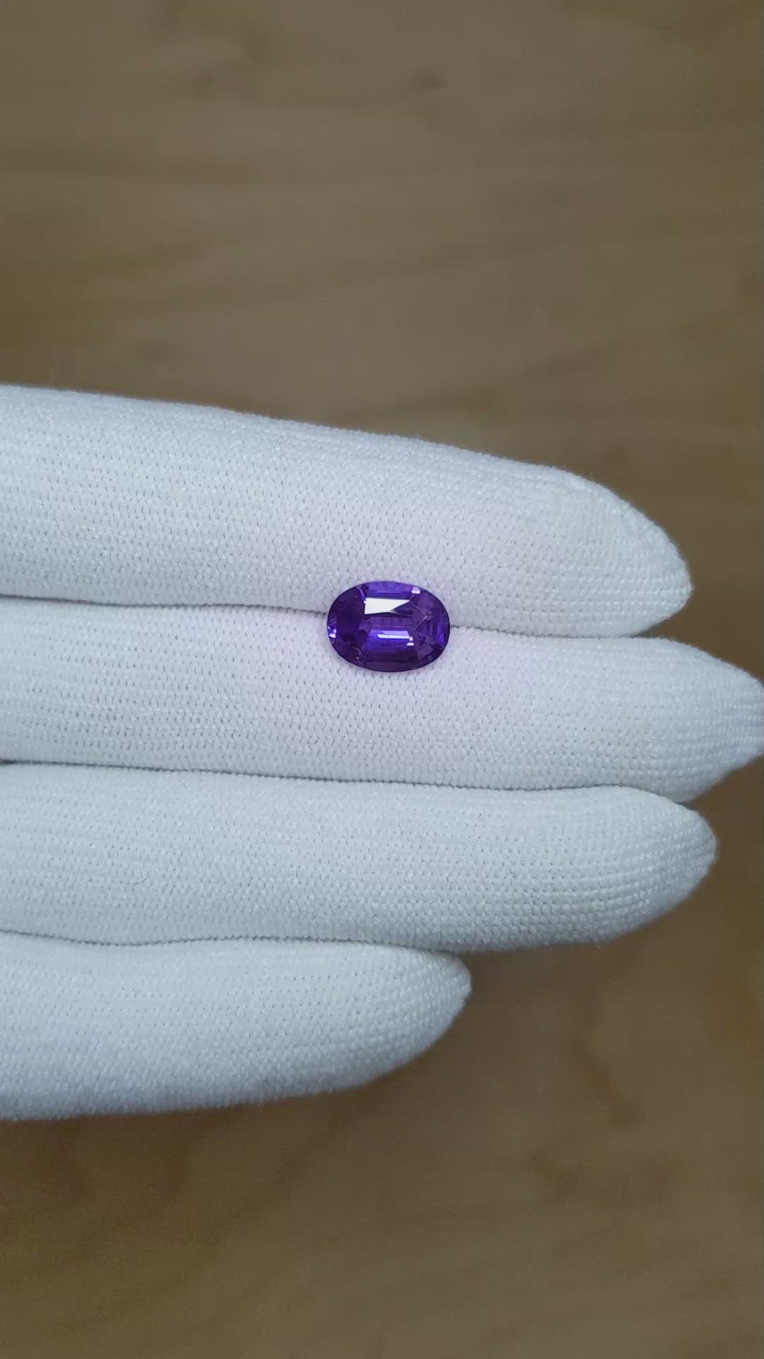 3.16 Ct. Purple Sapphire from Ceylon (Sri Lanka) Size Video