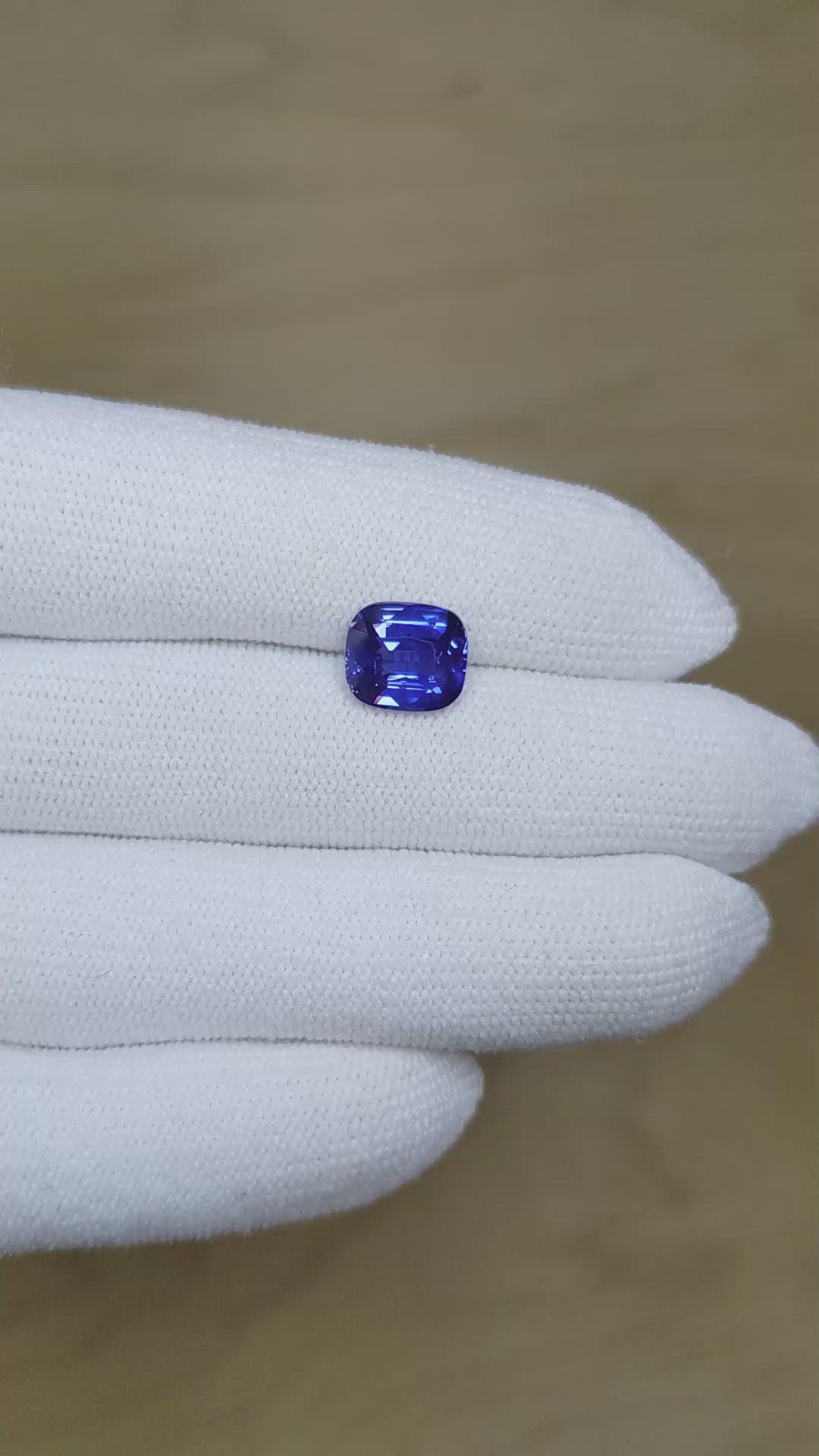 3.55 Ct. Color Change Sapphire from Ceylon (Sri Lanka) Size Video