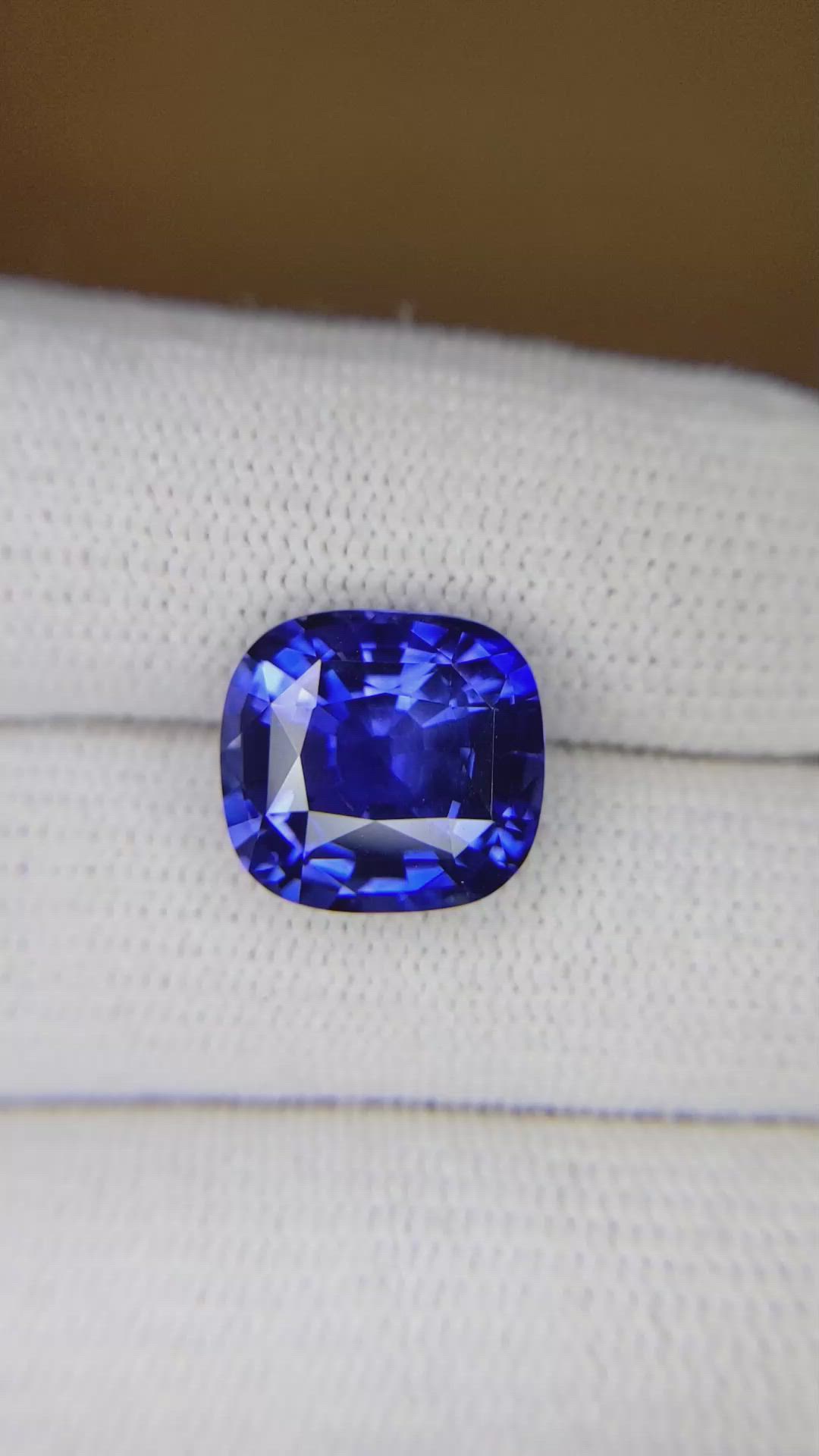 7.73 Ct. Blue Sapphire from Madagascar Size Video