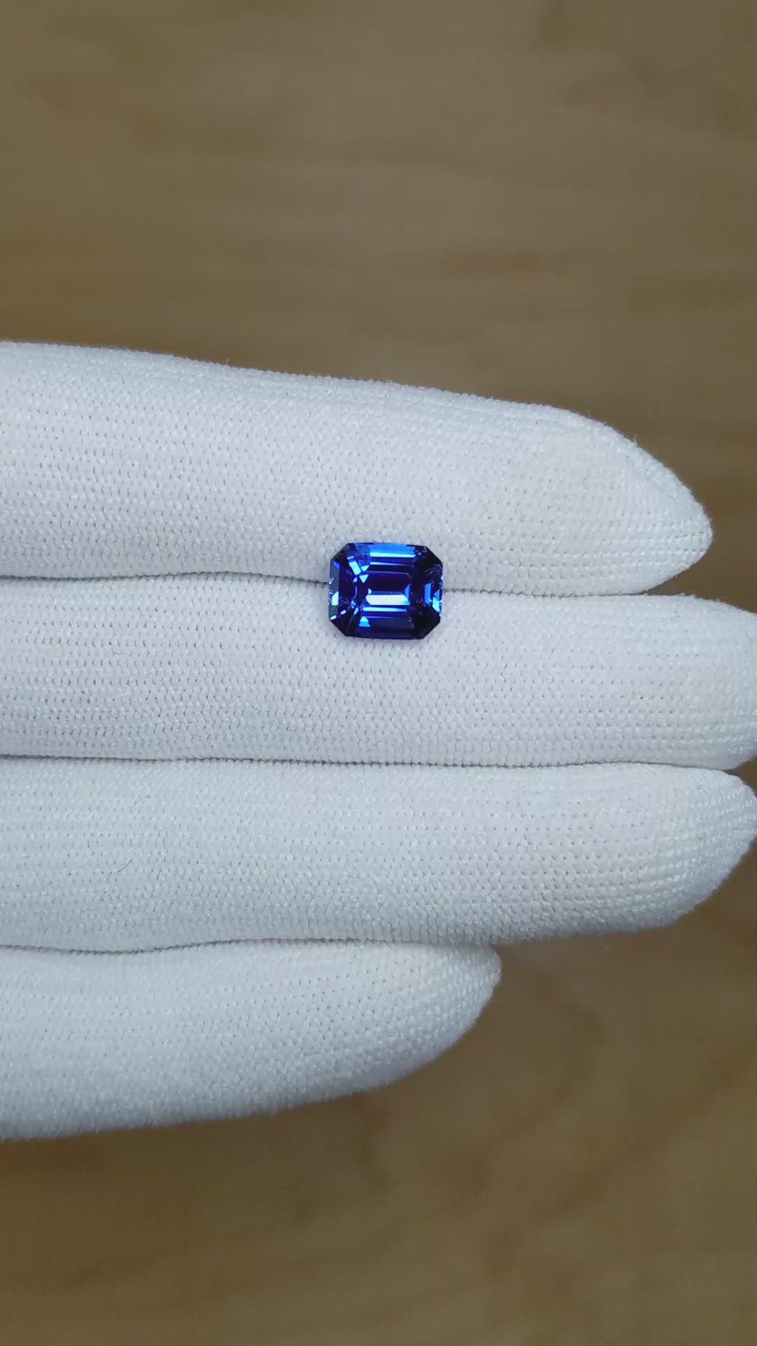 3.39 Ct. Blue Sapphire from Ceylon (Sri Lanka) Size Video