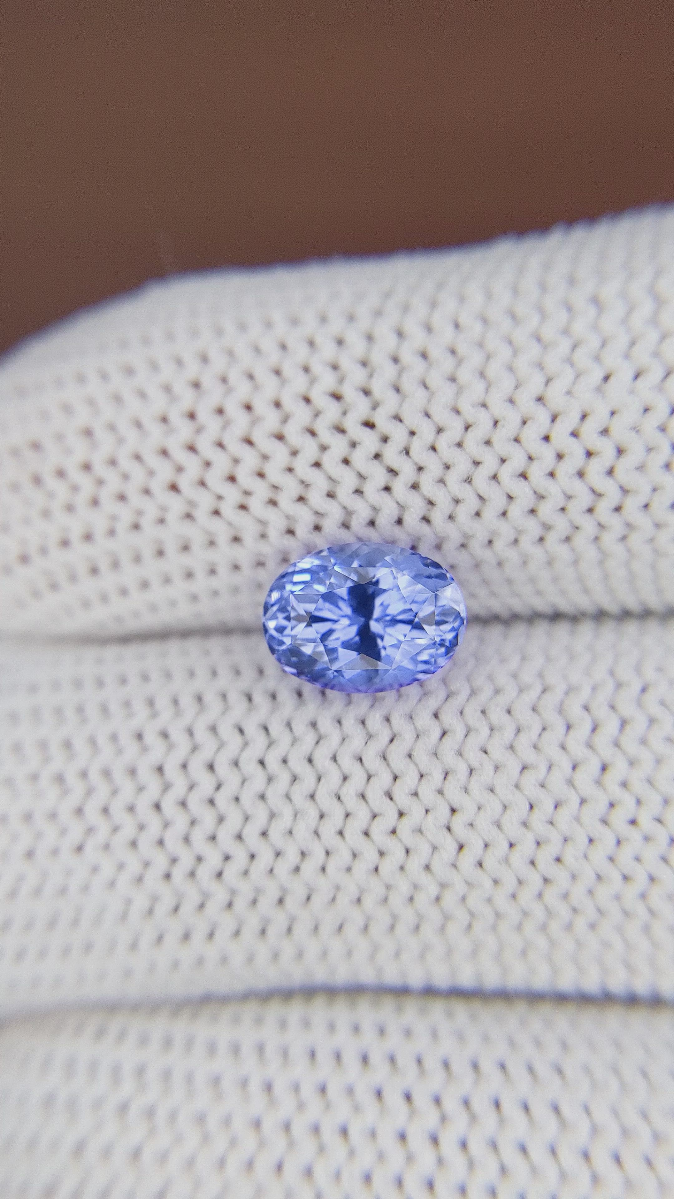 2.57 Ct. Blue Sapphire from Ceylon (Sri Lanka) Size Video