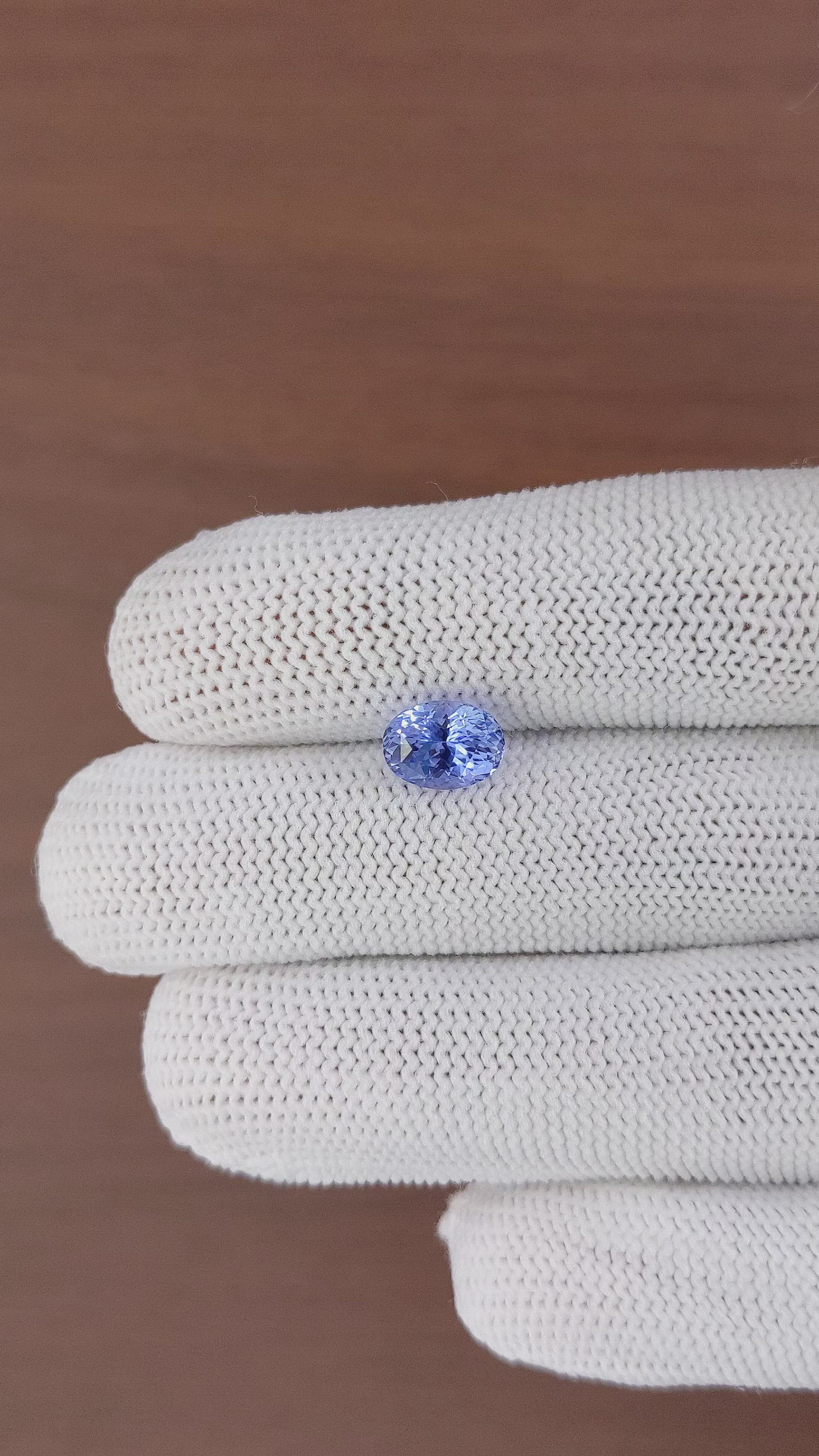 2.57 Ct. Blue Sapphire from Ceylon (Sri Lanka) Size Video
