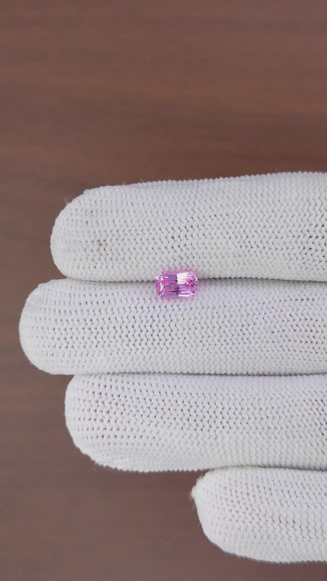 1.19 Ct. Pink Sapphire from Ceylon (Sri Lanka) Size Video