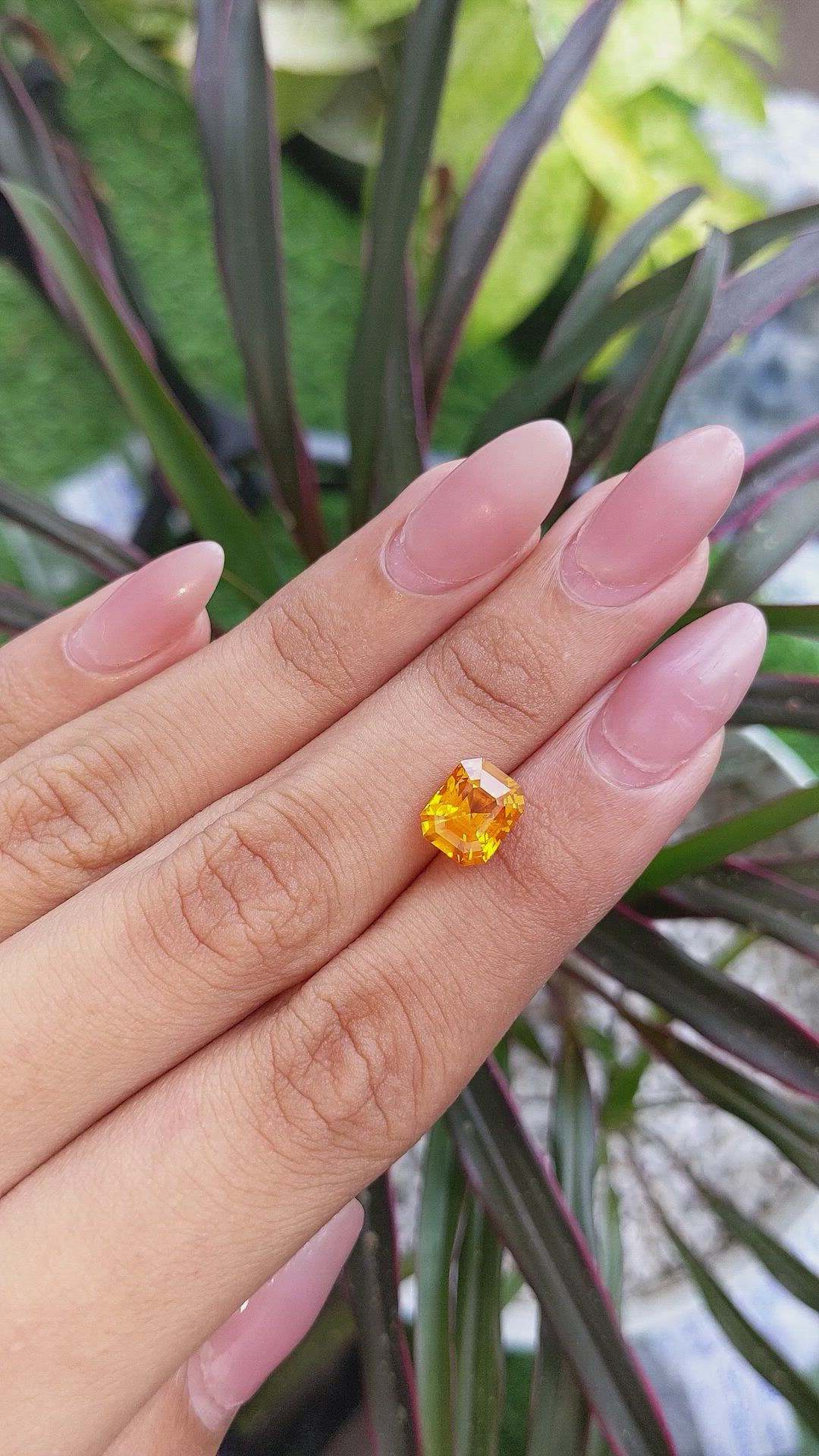 3.06 Ct. Orange Sapphire from Ceylon (Sri Lanka) Size Video
