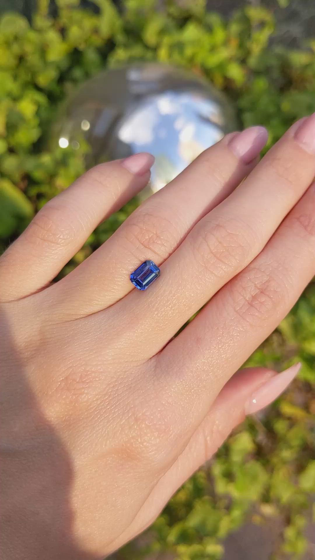 1.17 Ct. Blue Sapphire from Ceylon (Sri Lanka) Size Video