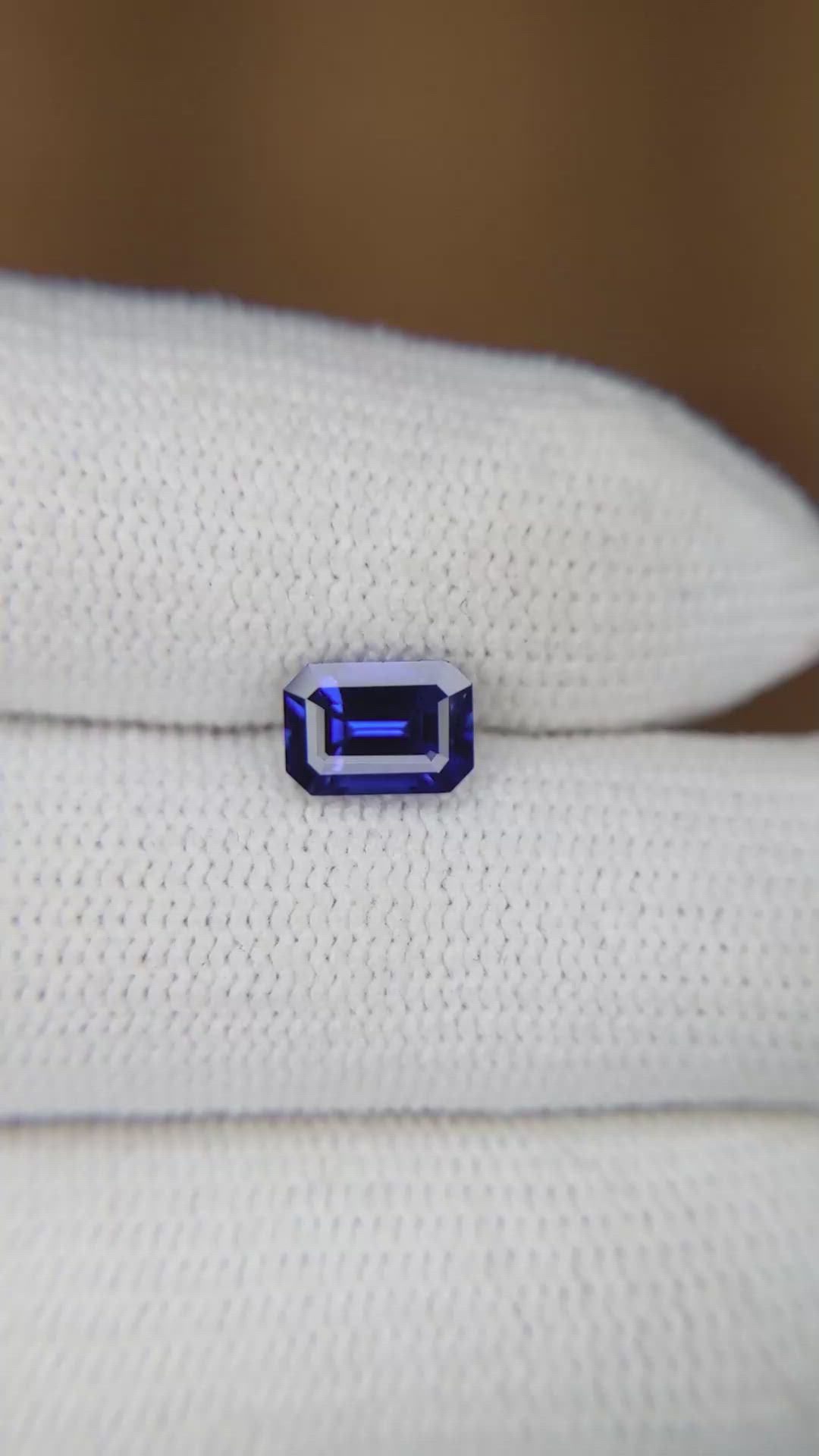 1.30 Ct. Blue Sapphire from Ceylon (Sri Lanka) Size Video