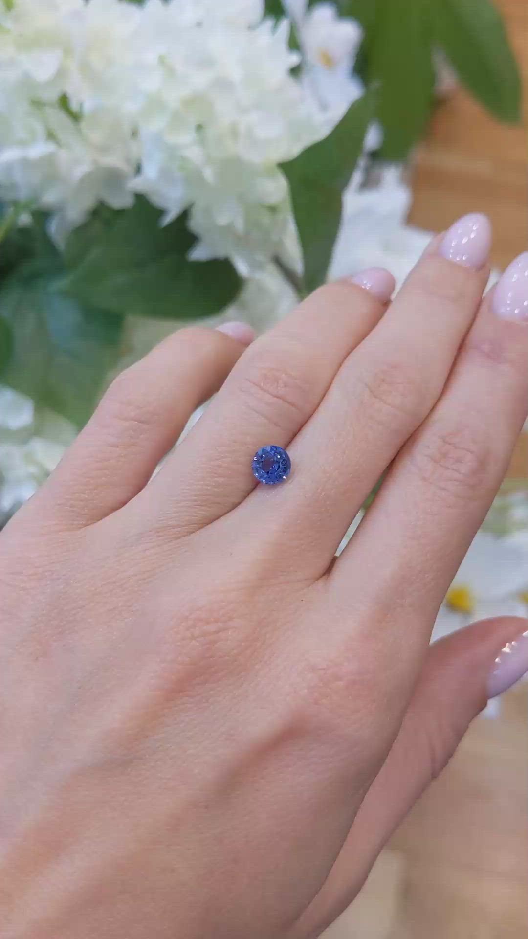 1.04 Ct. Blue Sapphire from Ceylon (Sri Lanka) Size Video