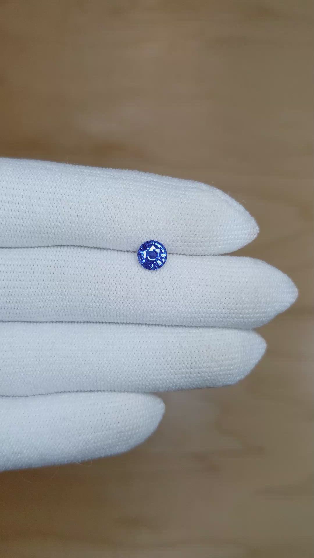 1.04 Ct. Blue Sapphire from Ceylon (Sri Lanka) Size Video