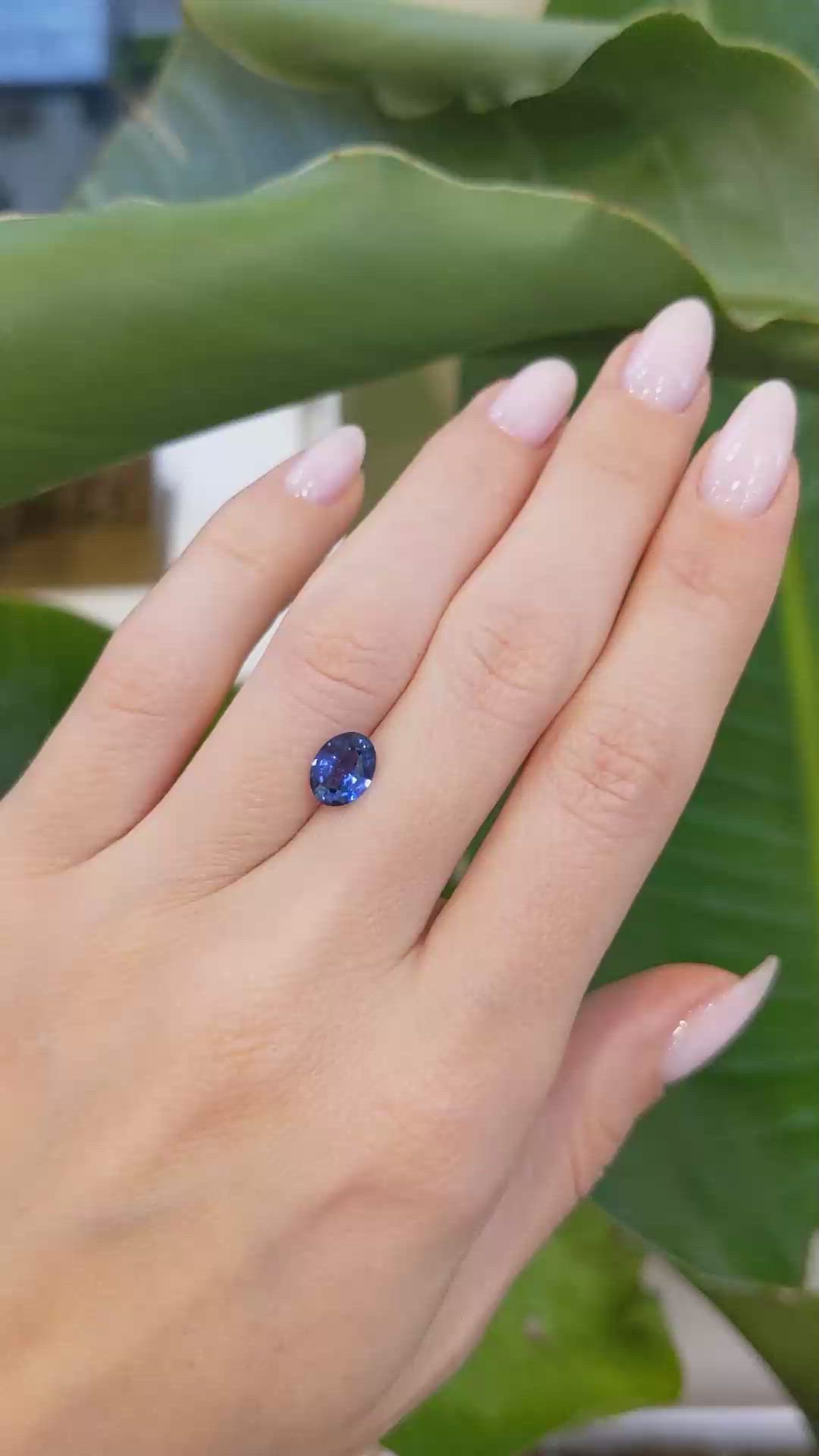 1.35 Ct. Blue Sapphire from Ceylon (Sri Lanka) Size Video