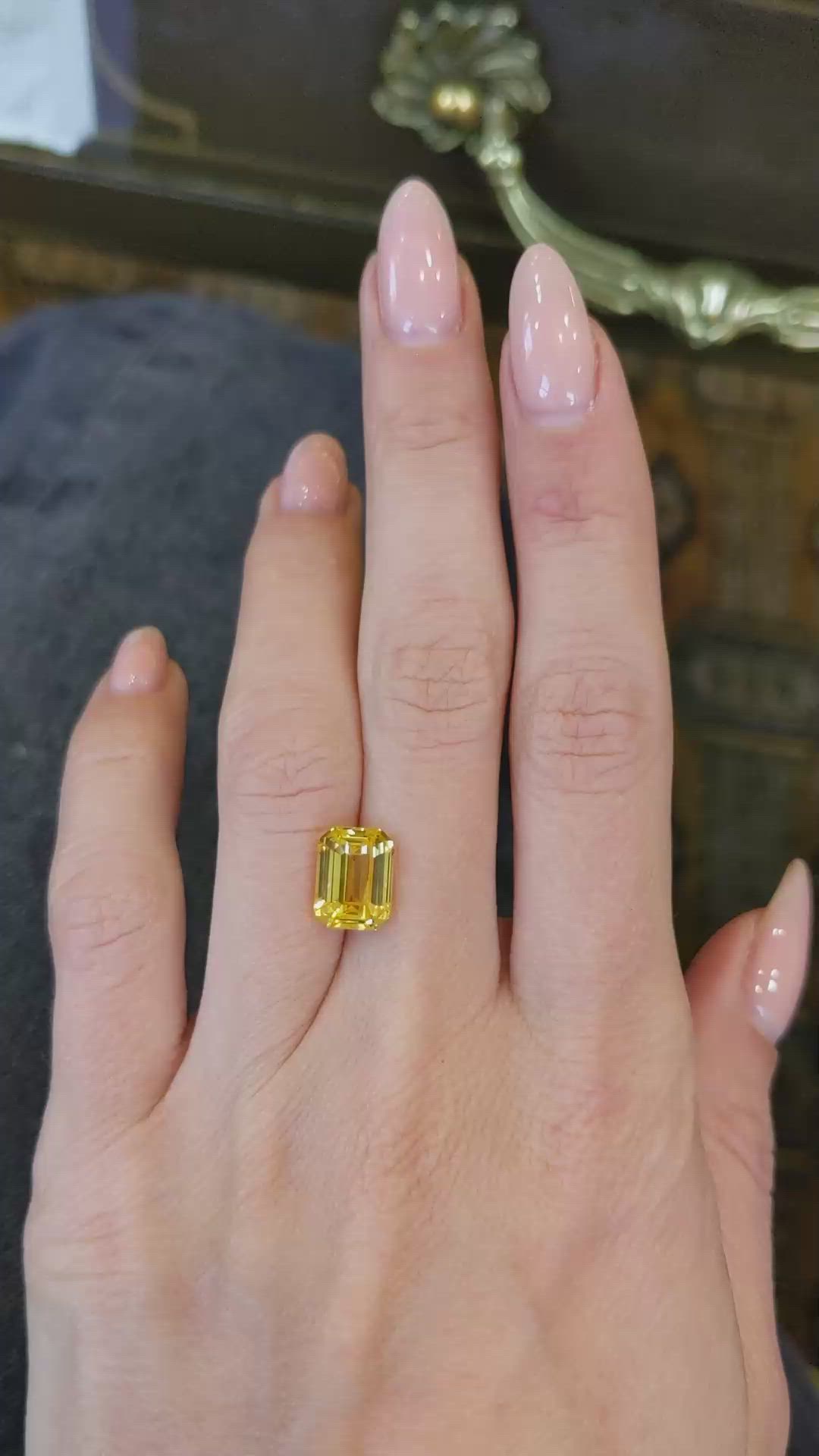 4.53 Ct. Yellow Sapphire from Ceylon (Sri Lanka) Size Video