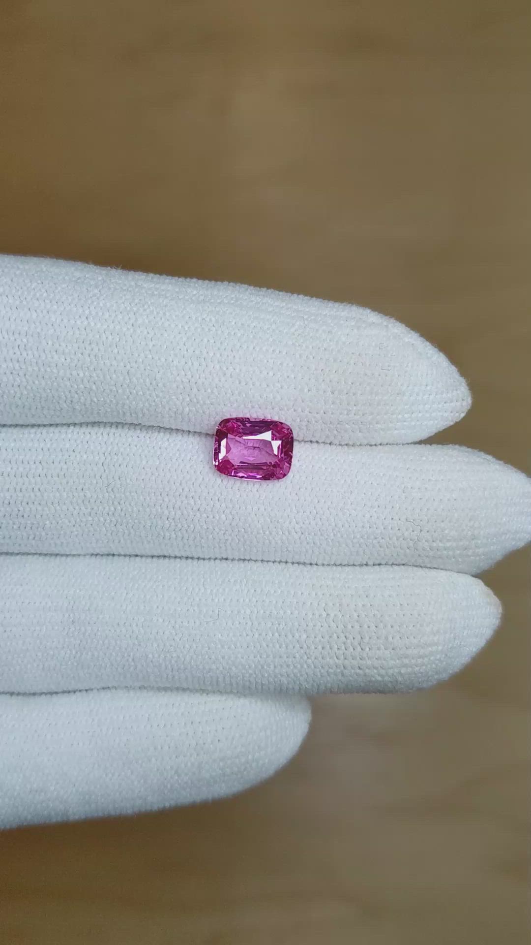 2.04 Ct. Pink Sapphire from Ceylon (Sri Lanka) Size Video