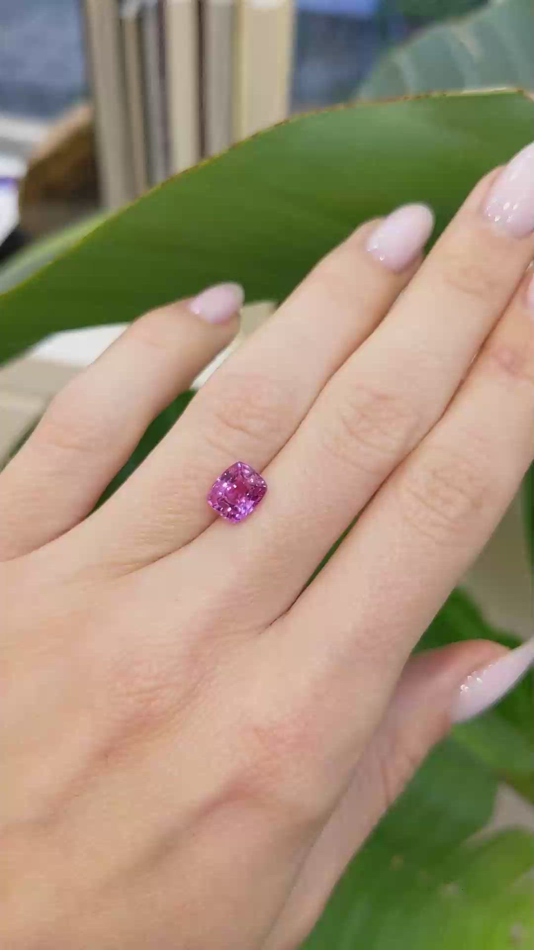 2.11 Ct. Pink Sapphire from Ceylon (Sri Lanka) Size Video