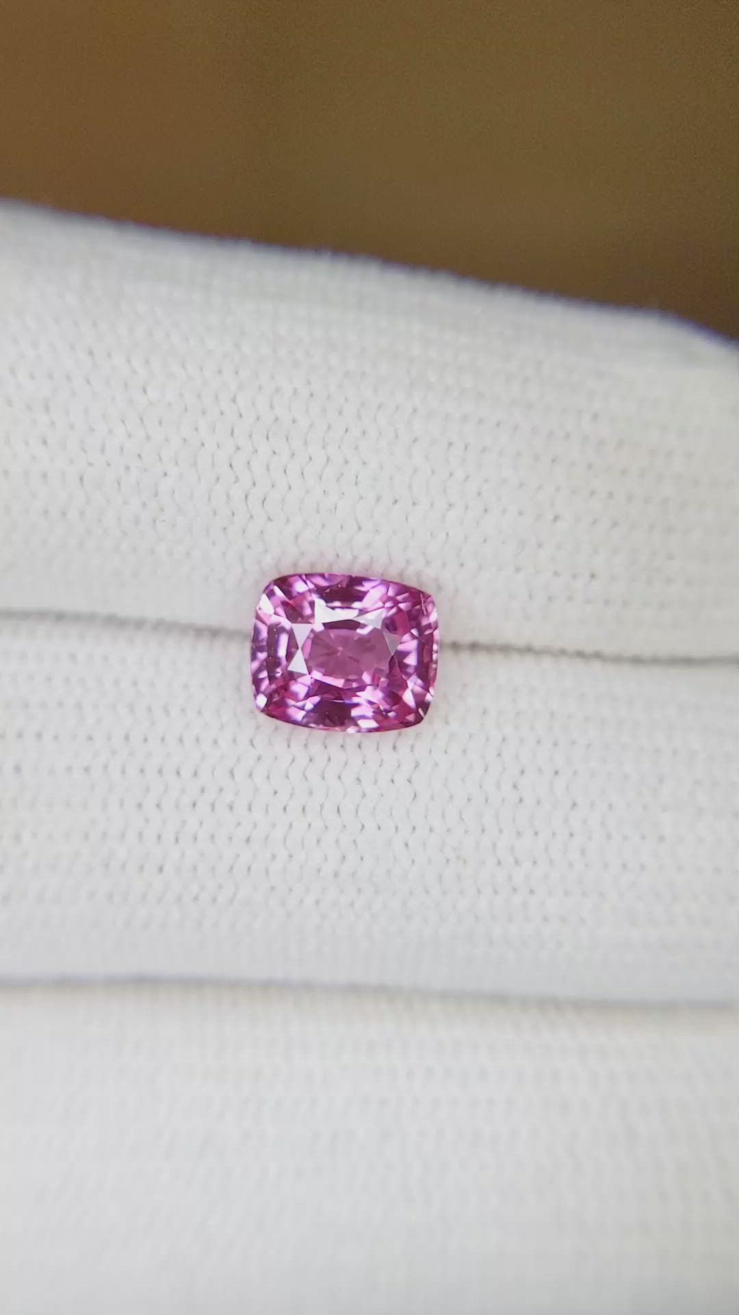 2.11 Ct. Pink Sapphire from Ceylon (Sri Lanka) Size Video