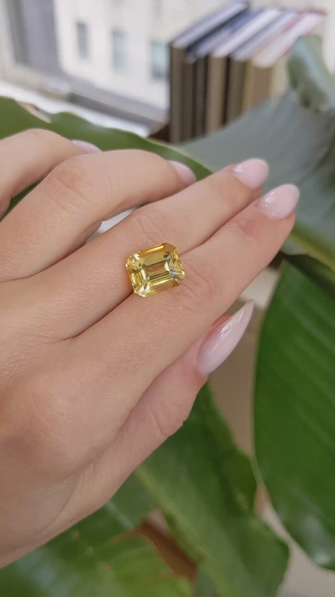 8.49 Ct. Yellow Sapphire from Ceylon (Sri Lanka) Size Video