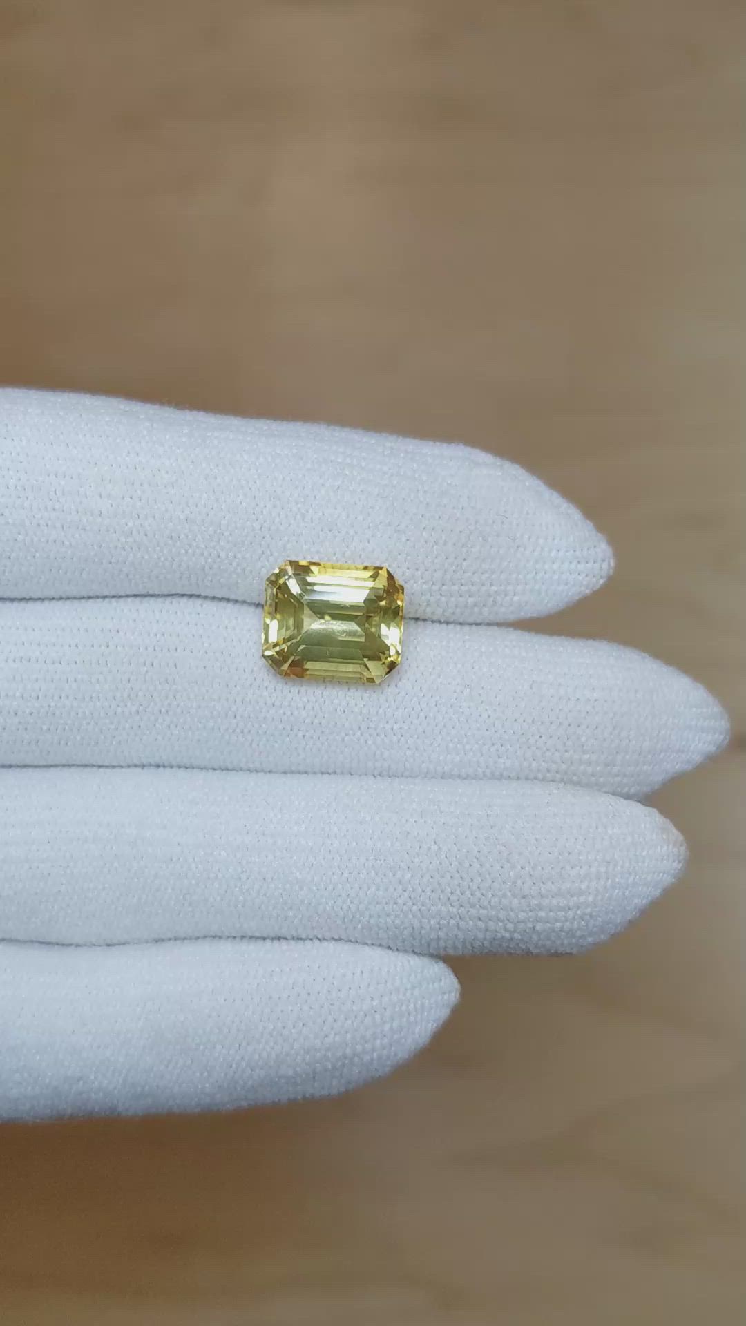 8.49 Ct. Yellow Sapphire from Ceylon (Sri Lanka) Size Video