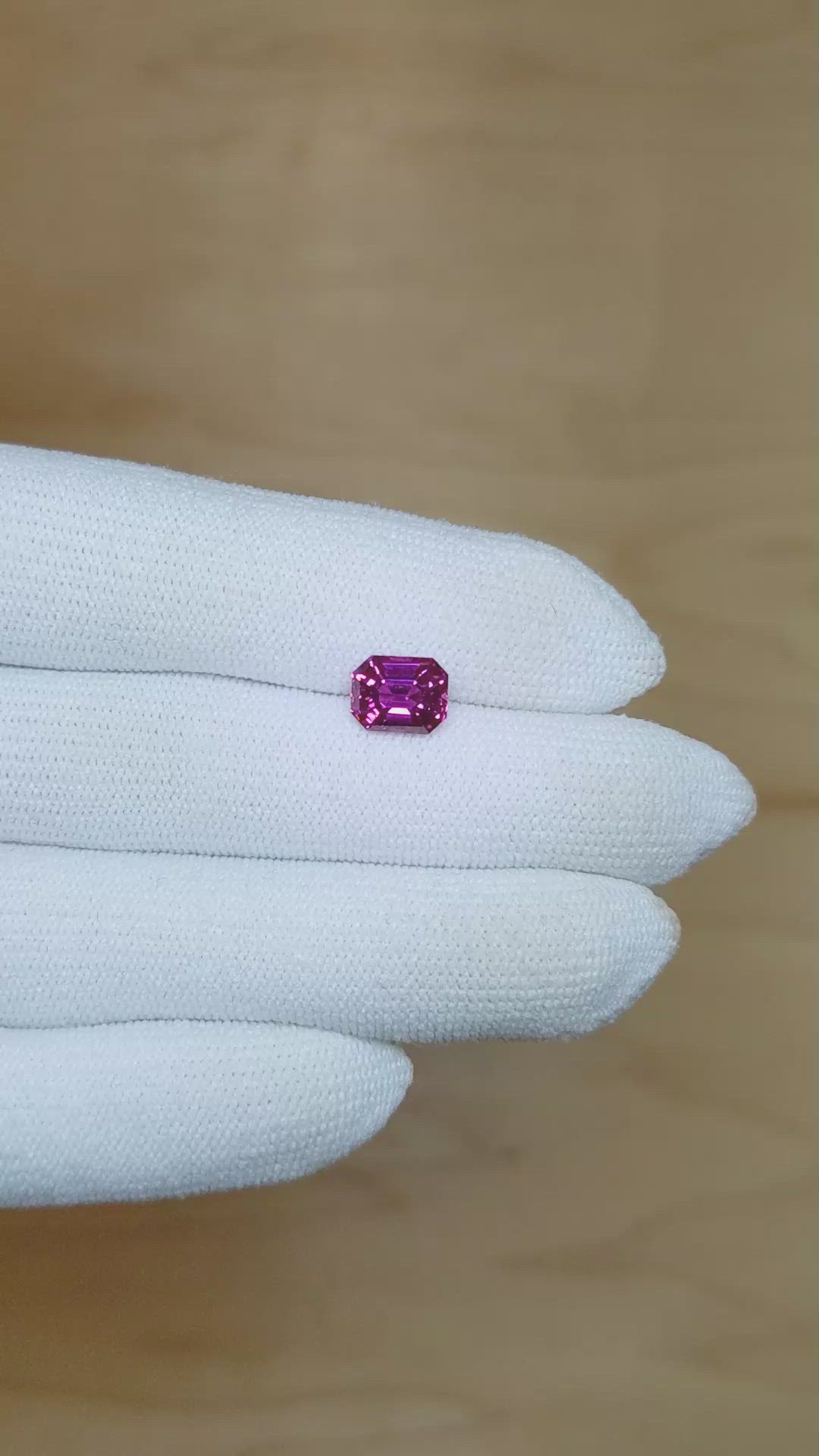 2.12 Ct. Pink Sapphire from Ceylon (Sri Lanka) Size Video