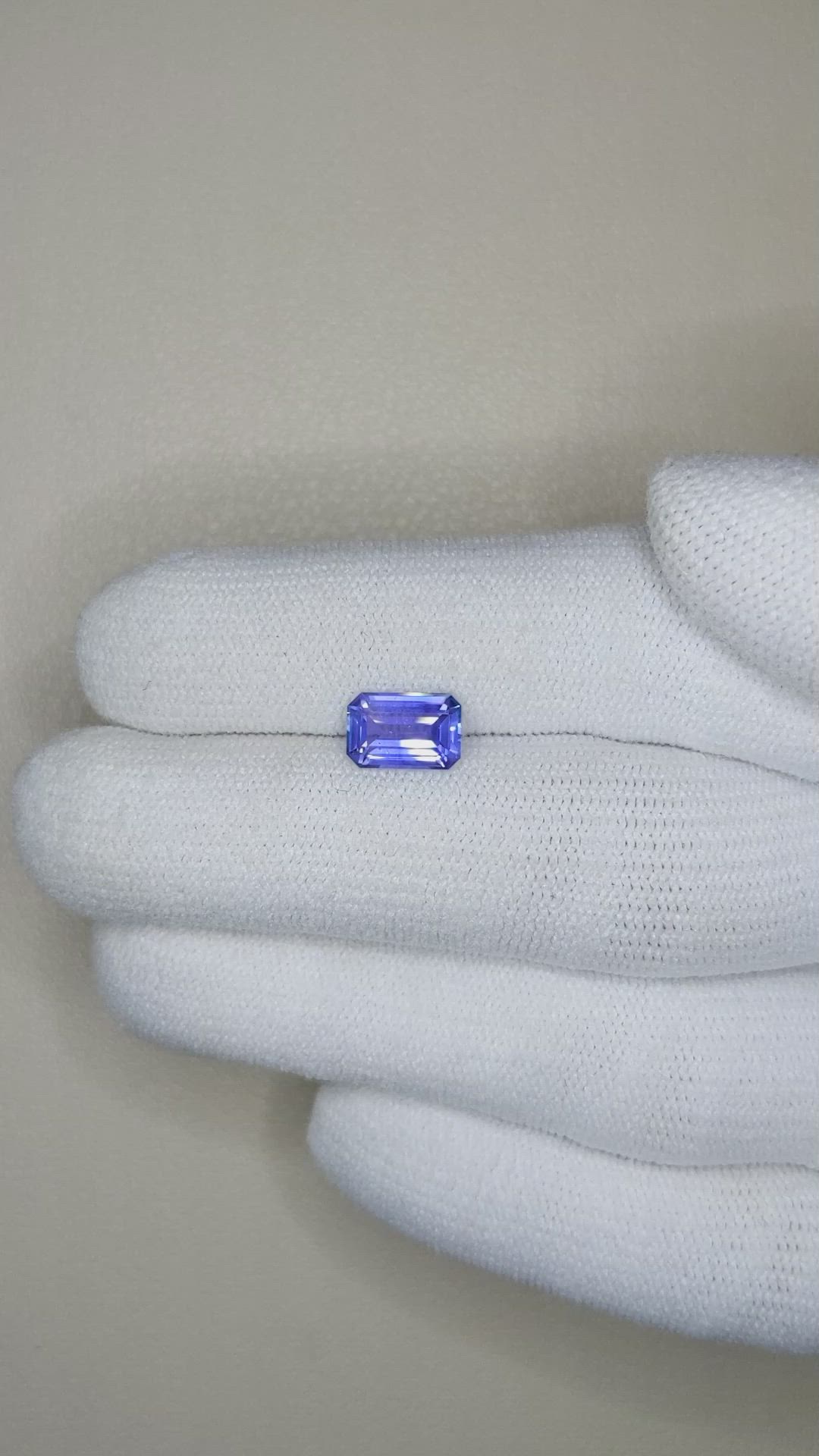 1.54 Ct. Blue Sapphire from Ceylon (Sri Lanka) Size Video