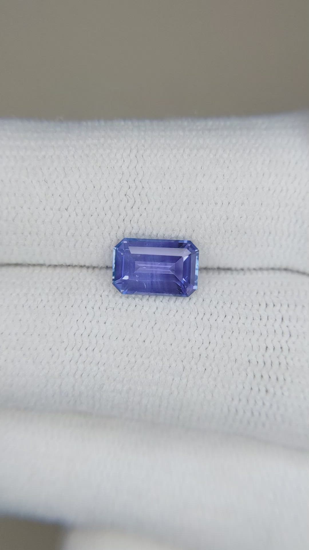 1.54 Ct. Blue Sapphire from Ceylon (Sri Lanka) Size Video