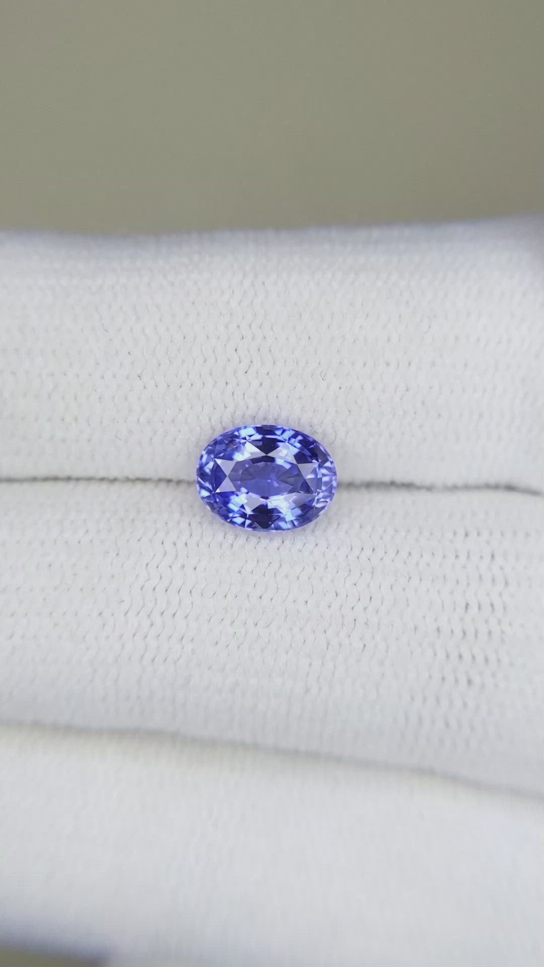 1.56 Ct. Blue Sapphire from Ceylon (Sri Lanka) Size Video
