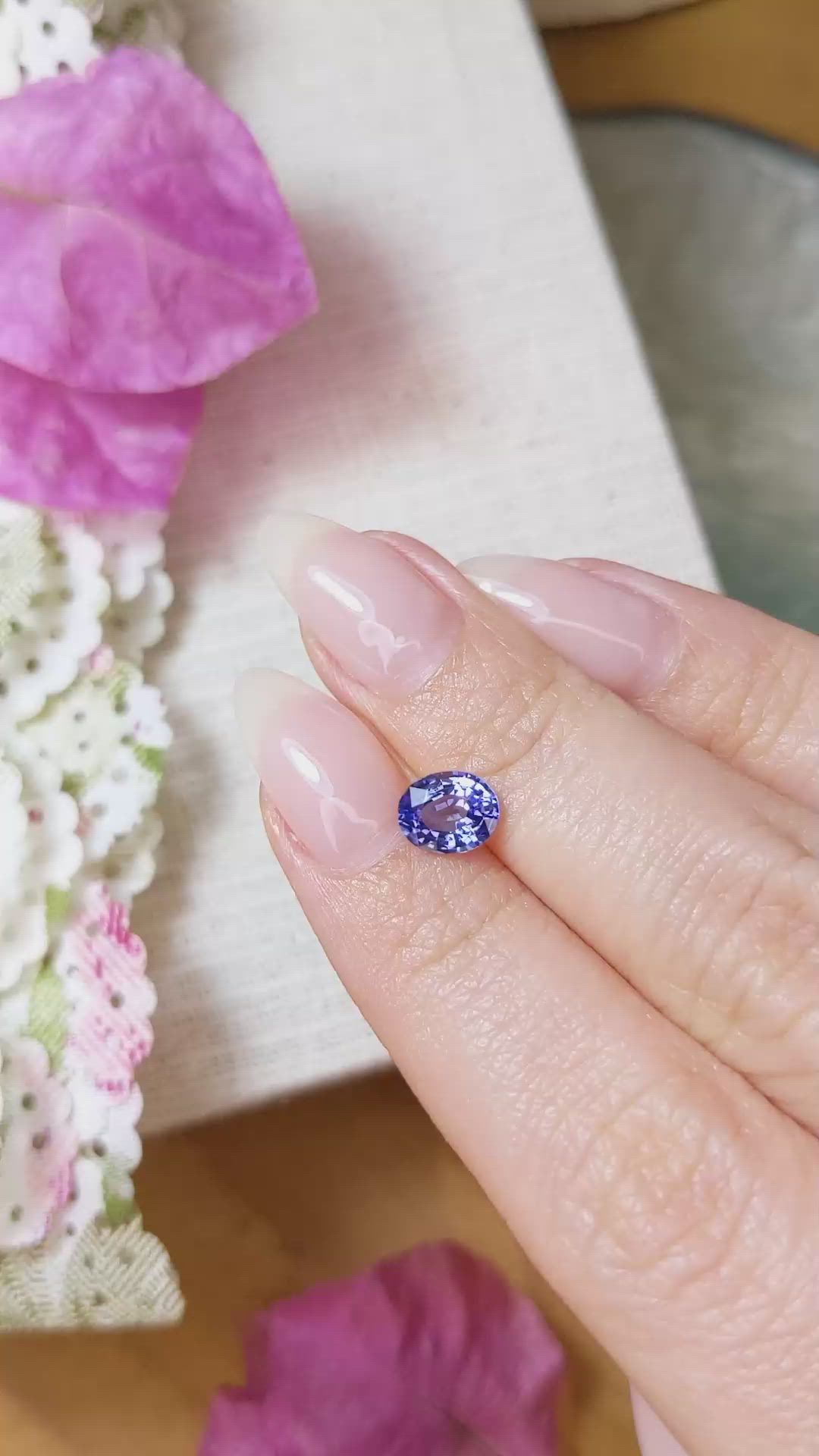 1.21 Ct. Blue Sapphire from Ceylon (Sri Lanka) Size Video