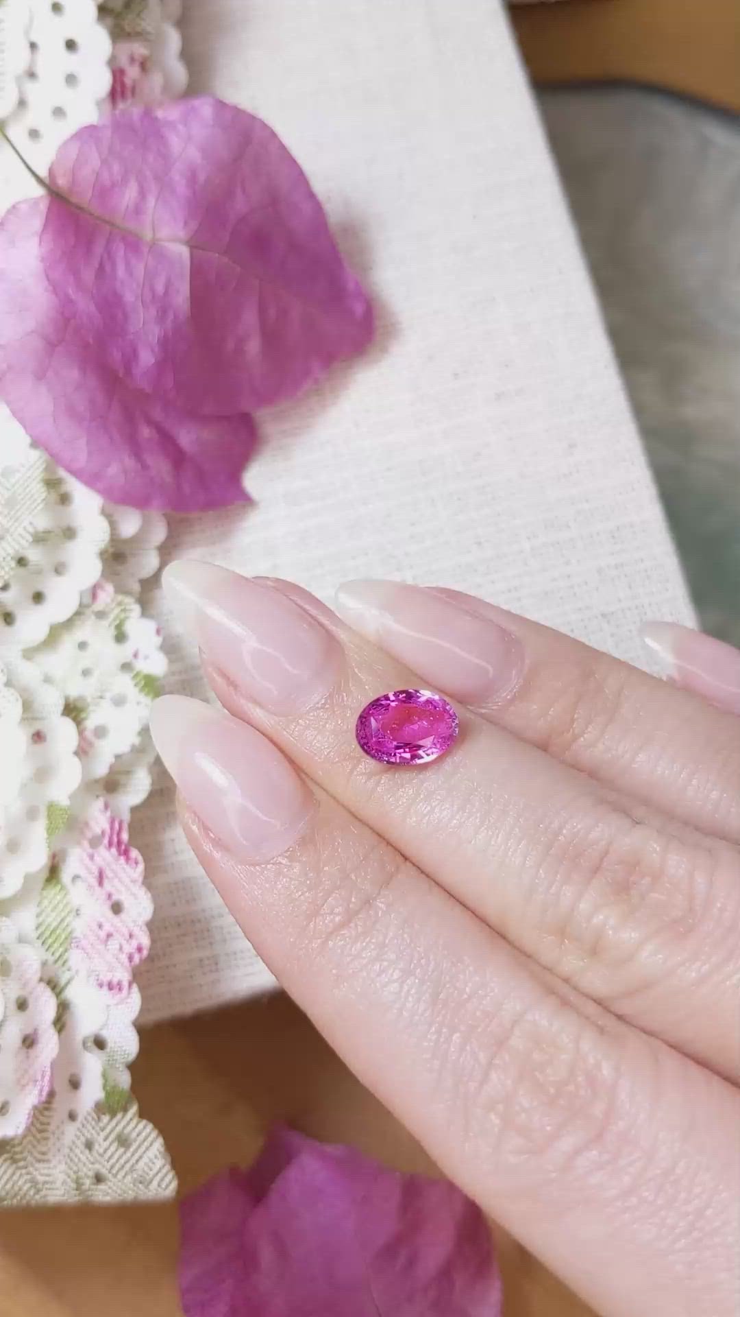 2.13 Ct. Pink Sapphire from Ceylon (Sri Lanka) Size Video