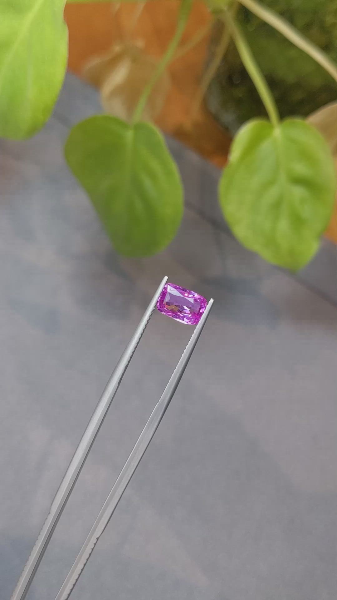 1.67 Ct. Purplish Pink Sapphire from Ceylon (Sri Lanka) Size Video