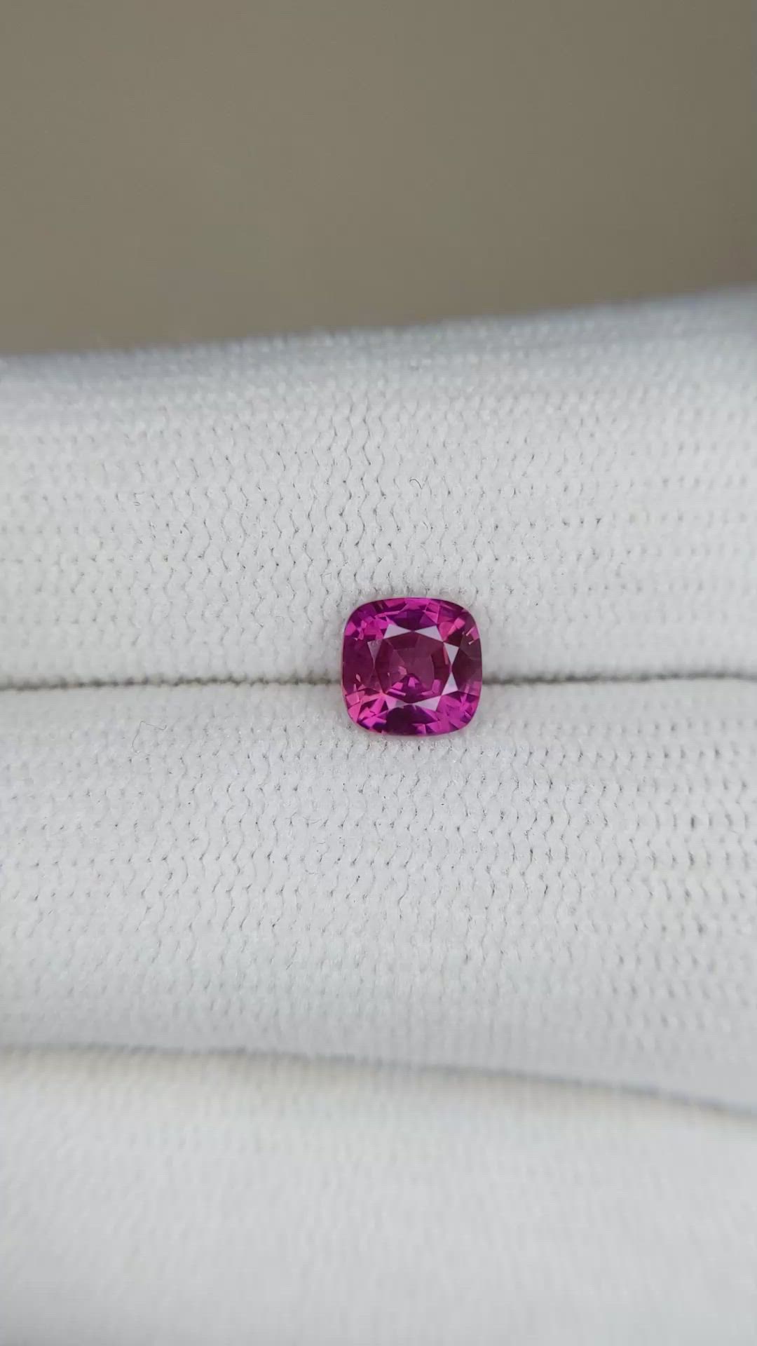 0.87 Ct. Reddish Pink Sapphire from Ceylon (Sri Lanka) Size Video