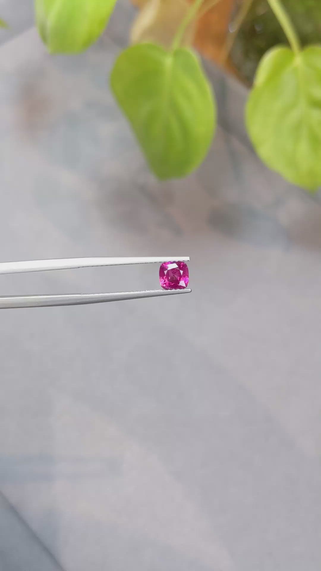0.87 Ct. Reddish Pink Sapphire from Ceylon (Sri Lanka) Size Video
