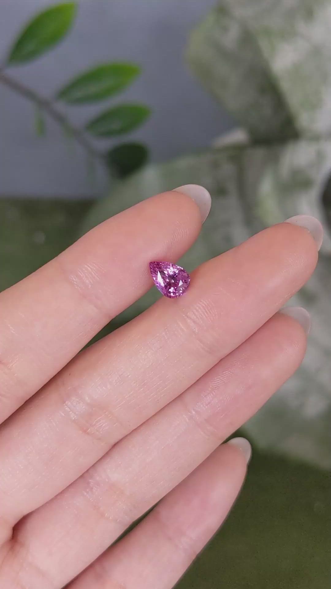1.38 Ct. Purplish Pink Sapphire from Ceylon (Sri Lanka) Size Video