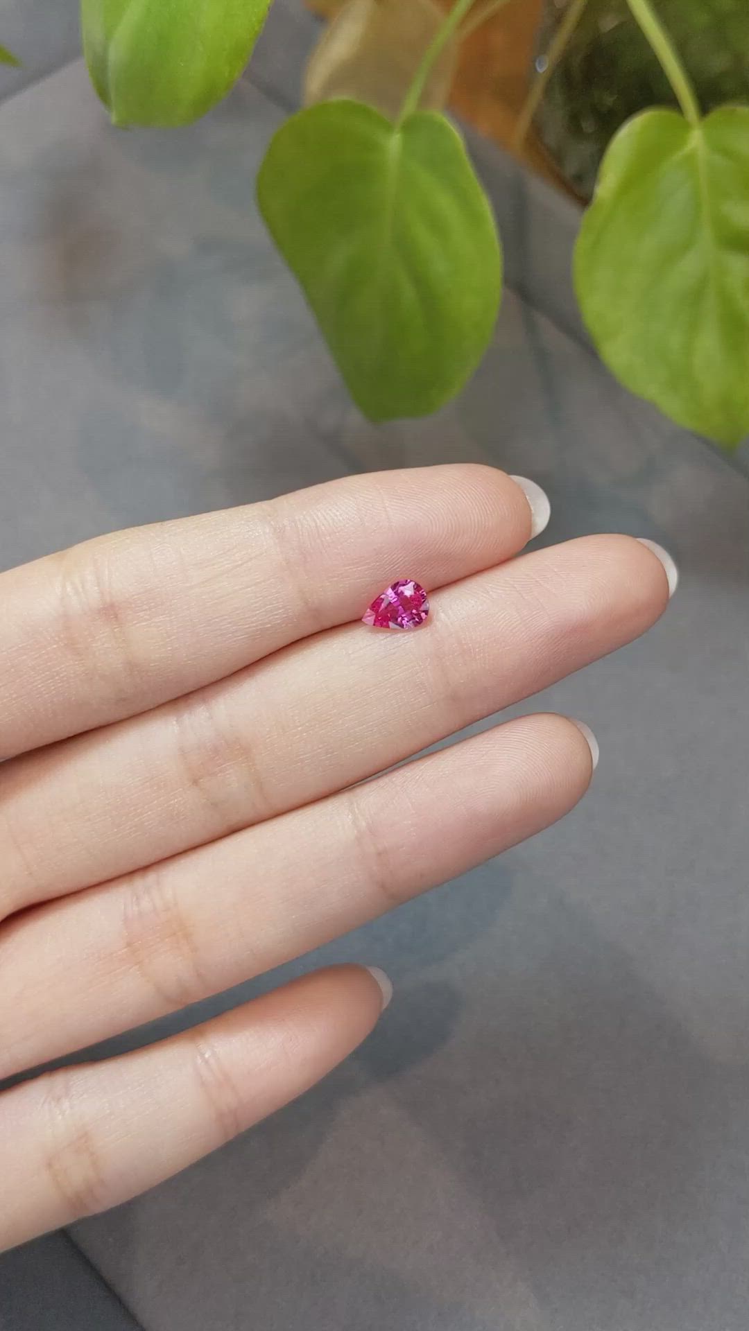 0.70 Ct. Pink Sapphire from Ceylon (Sri Lanka) Size Video