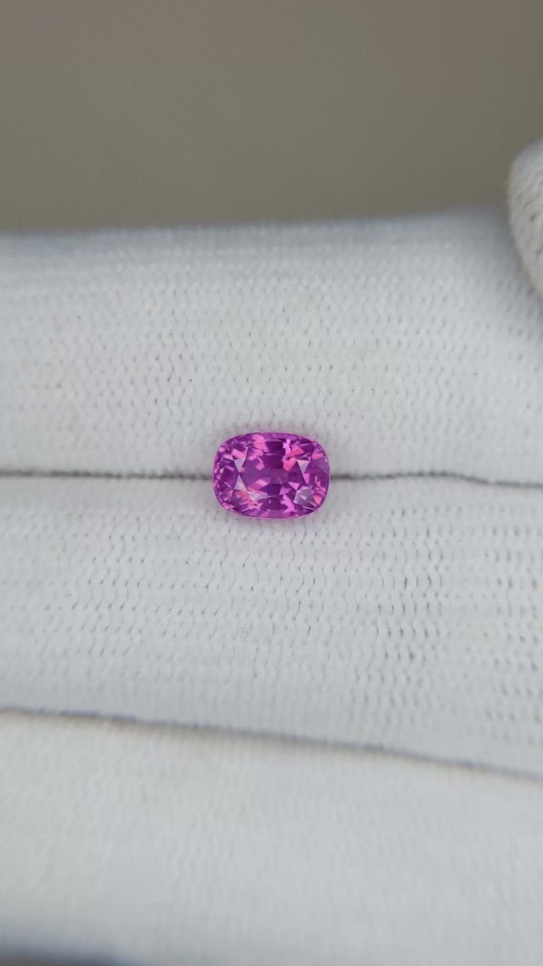 1.25 Ct. Purplish Pink Sapphire from Ceylon (Sri Lanka) Size Video
