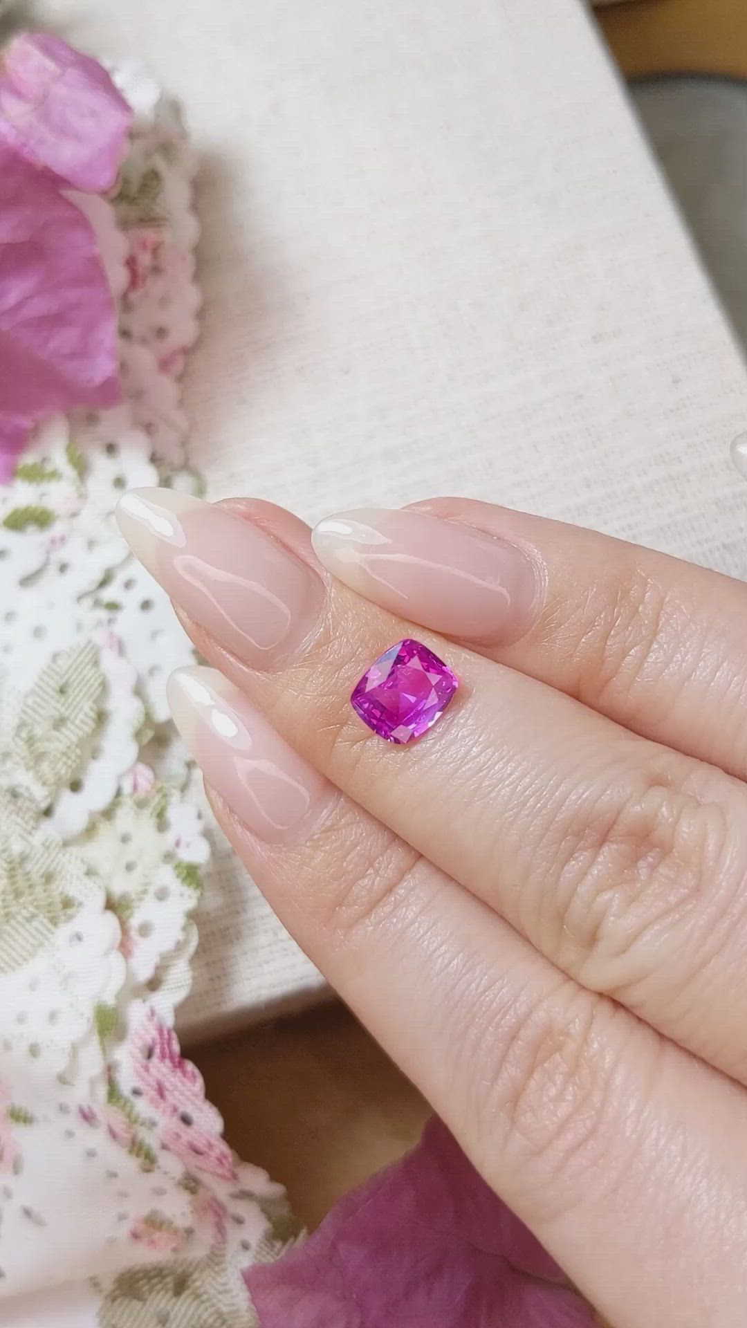 1.83 Ct. Pink Sapphire from Ceylon (Sri Lanka) Size Video