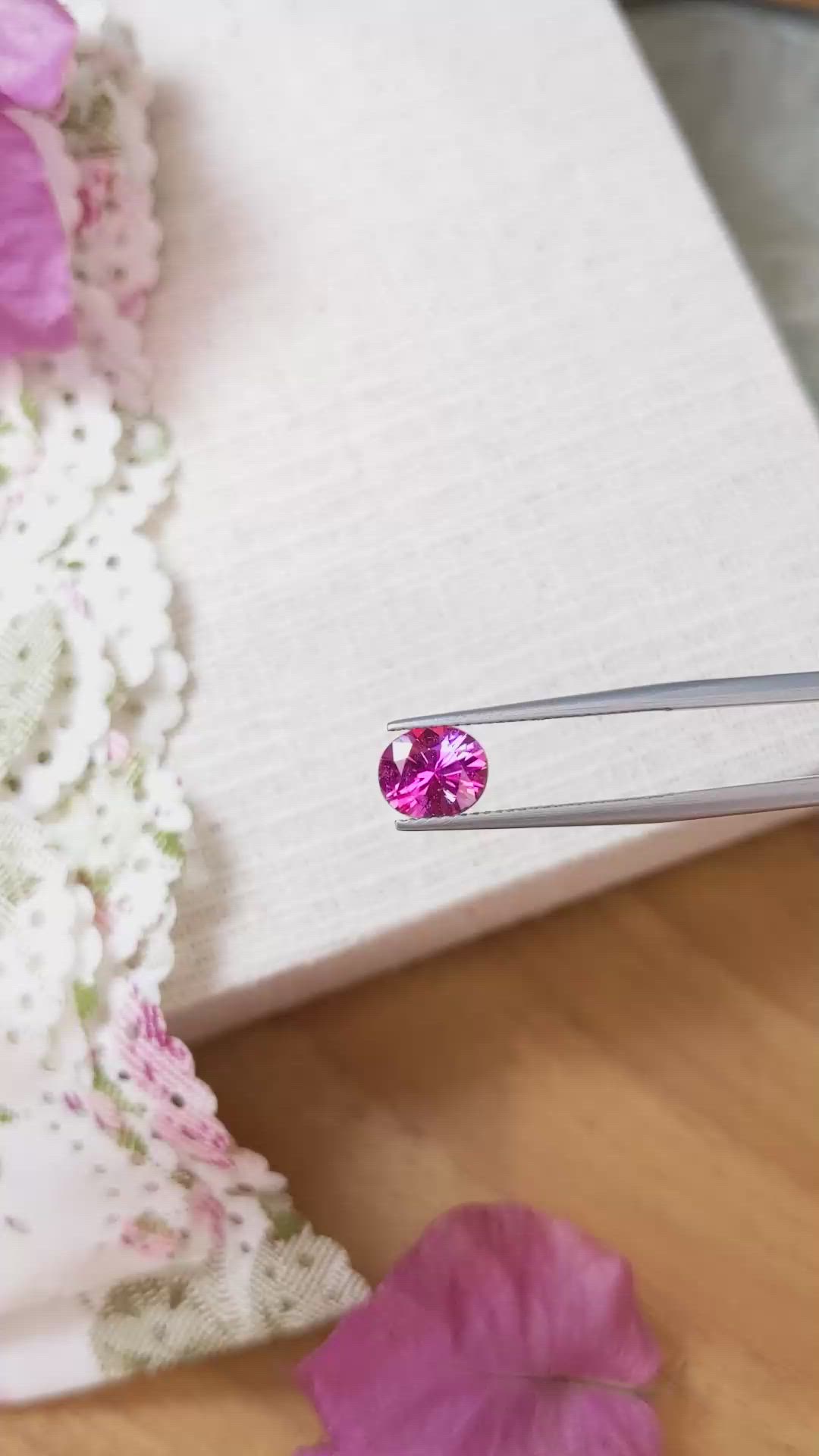 1.91 Ct. Pink Sapphire from Ceylon (Sri Lanka) Size Video