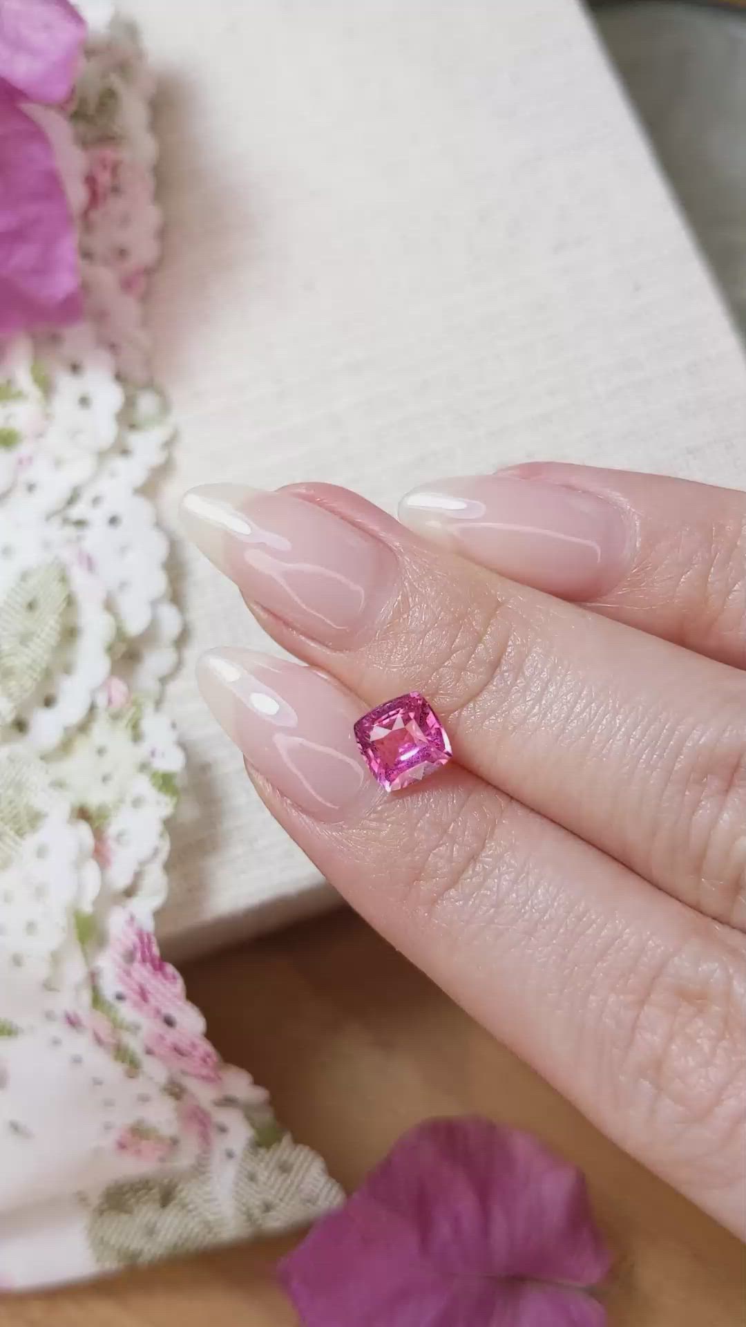 1.67 Ct. Pink Sapphire from Ceylon (Sri Lanka) Size Video