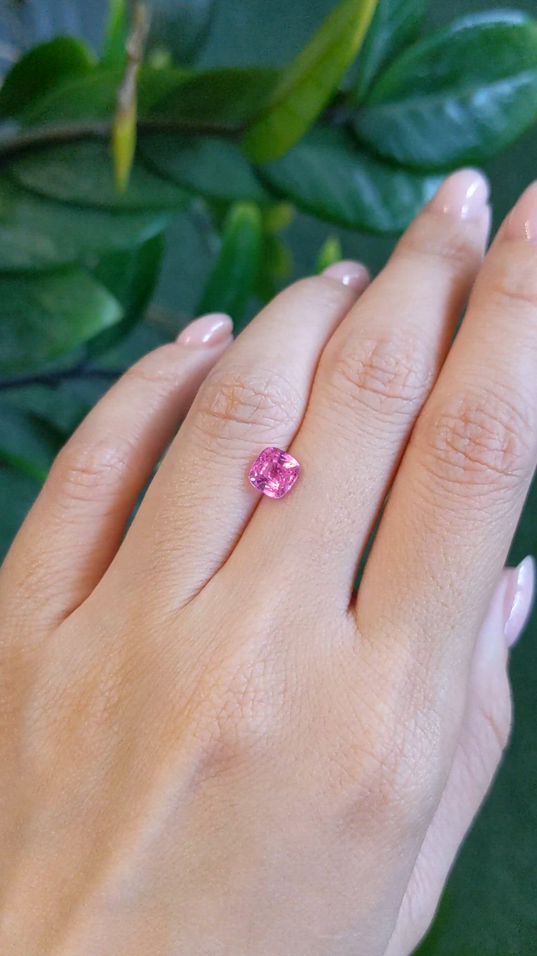 1.28 Ct. Pink Sapphire from Ceylon (Sri Lanka) Size Video