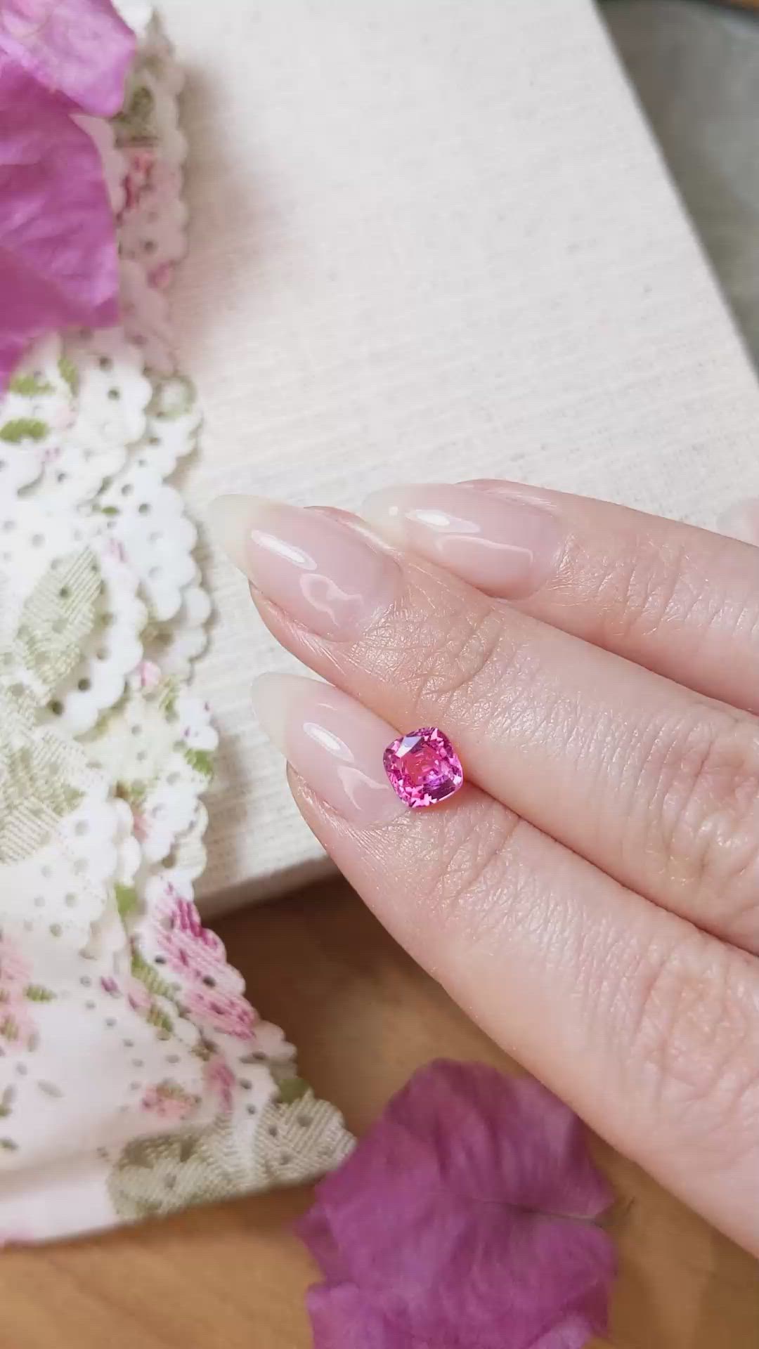 1.28 Ct. Pink Sapphire from Ceylon (Sri Lanka) Size Video