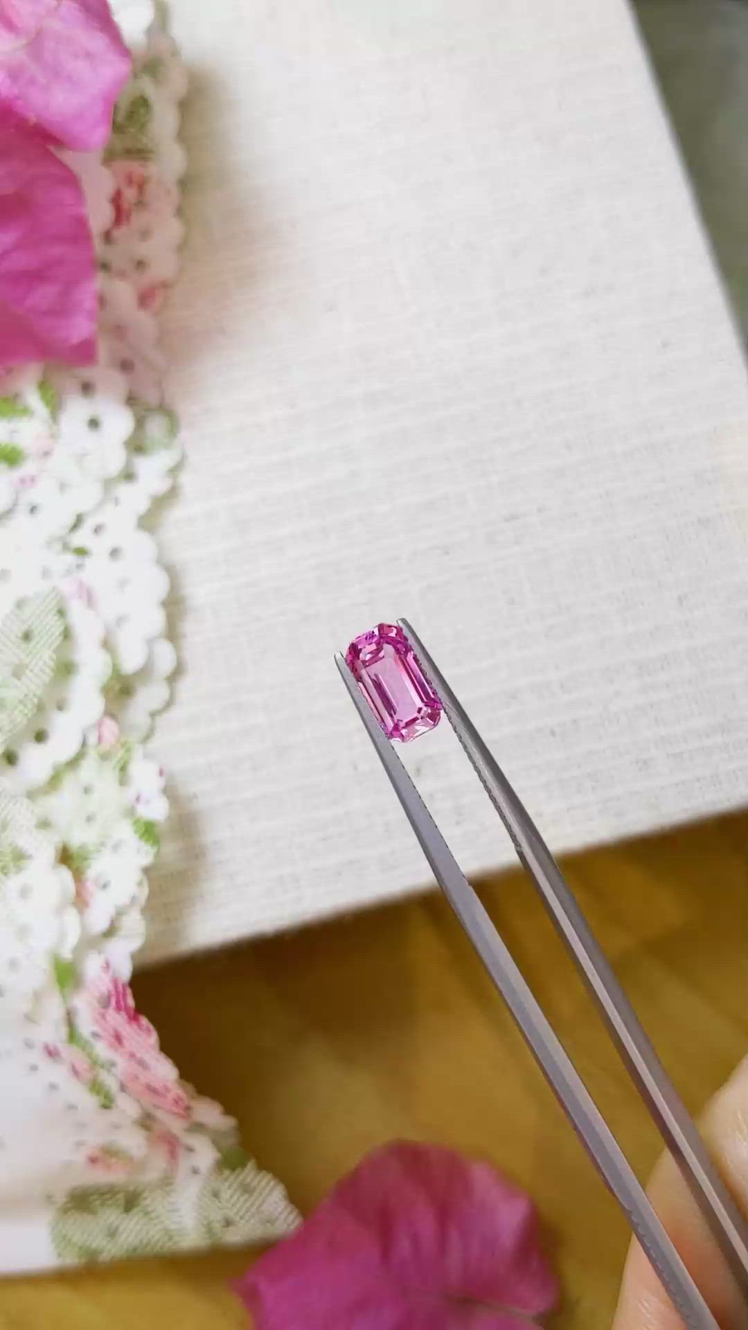 2.28 Ct. Pink Sapphire from Ceylon (Sri Lanka) Size Video