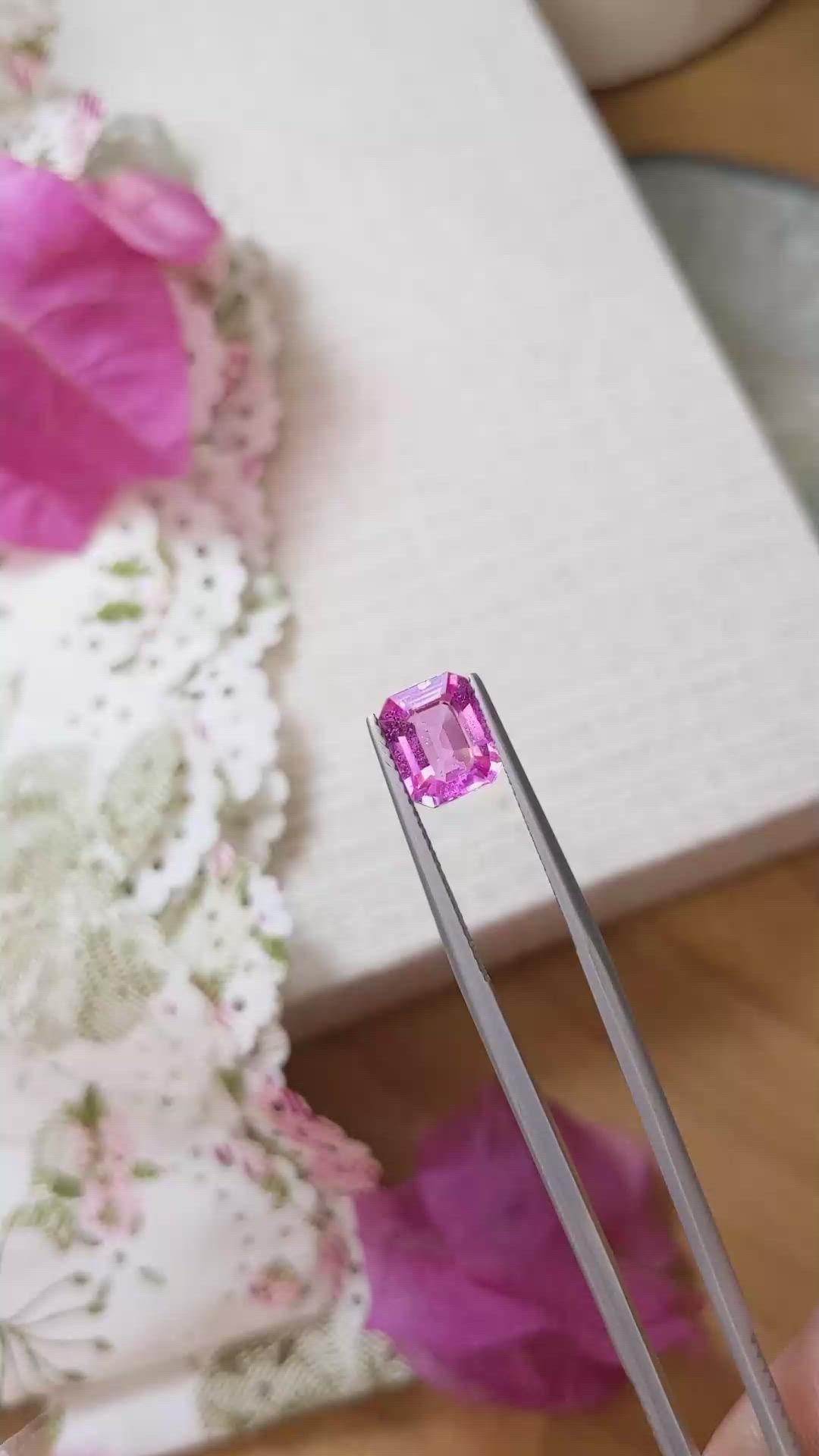 2.35 Ct. Pink Sapphire from Ceylon (Sri Lanka) Size Video