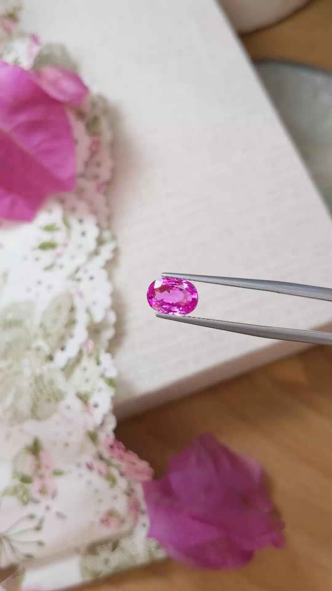 2.04 Ct. Pink Sapphire from Ceylon (Sri Lanka) Size Video