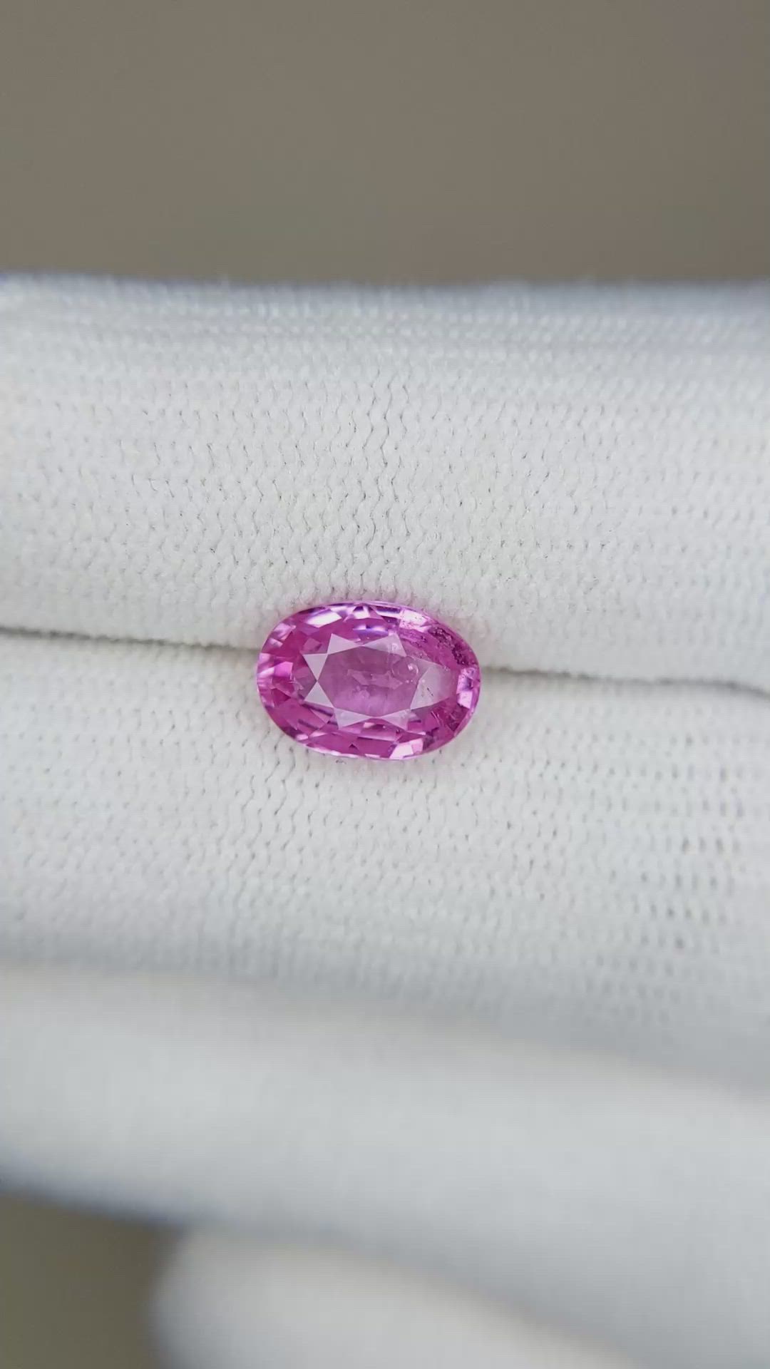 2.04 Ct. Pink Sapphire from Ceylon (Sri Lanka) Size Video