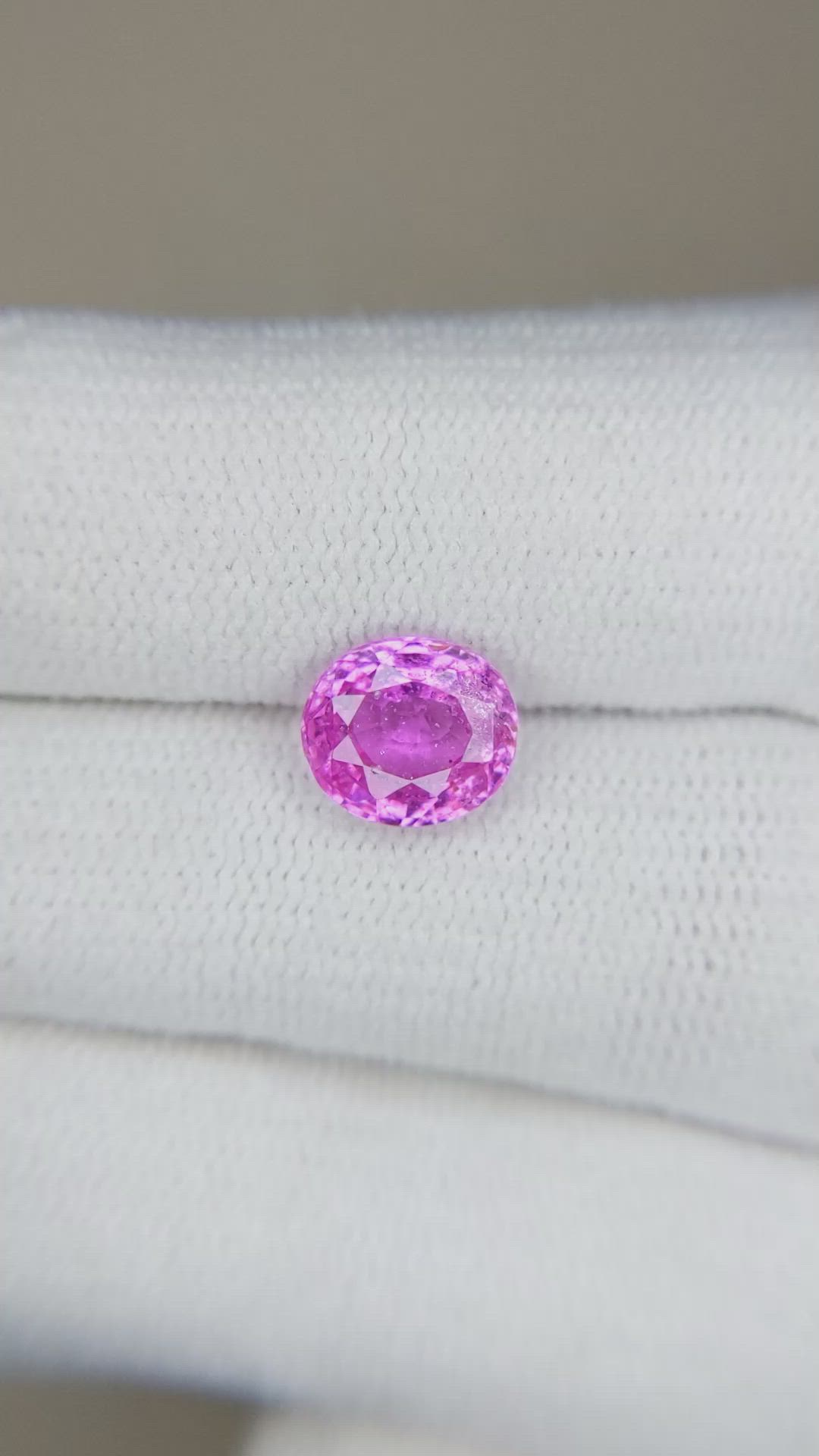 2.18 Ct. Pink Sapphire from Ceylon (Sri Lanka) Size Video