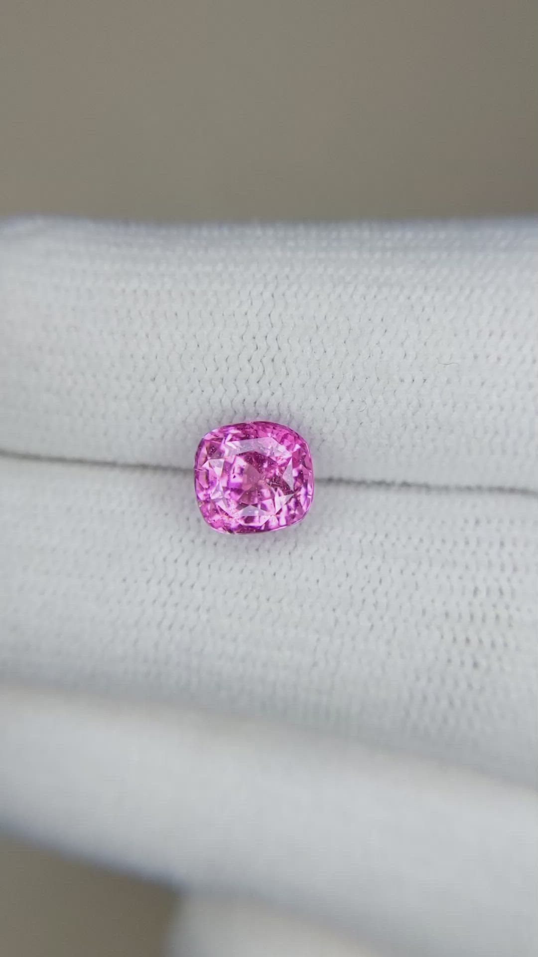 2.17 Ct. Pink Sapphire from Ceylon (Sri Lanka) Size Video
